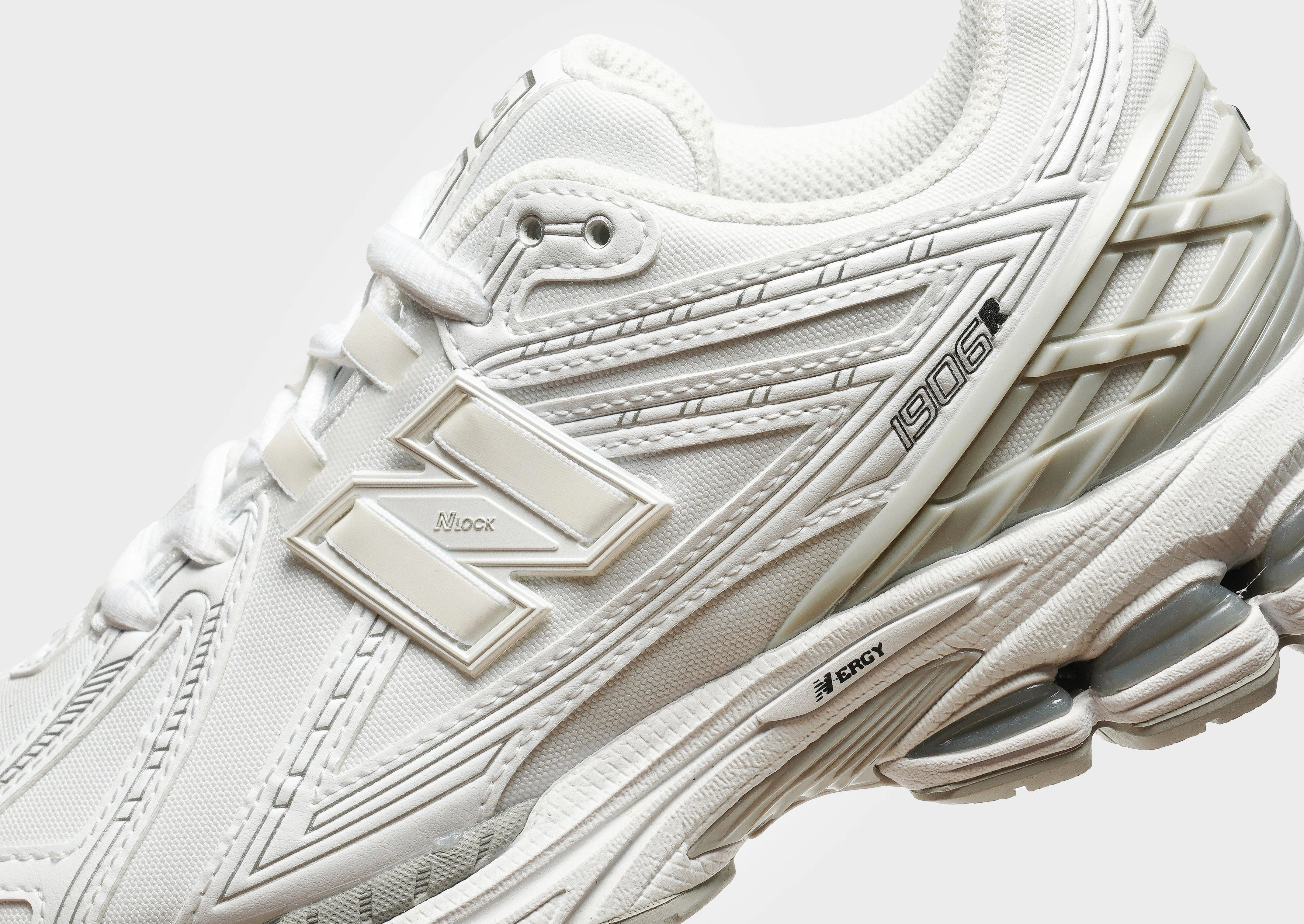 Contemporary Flow, Freedom Fitted, Essential Drop, Motion-Driven, Core Pulse, Tech-Forward Fit, Living Flow, Engineered To Adapt
