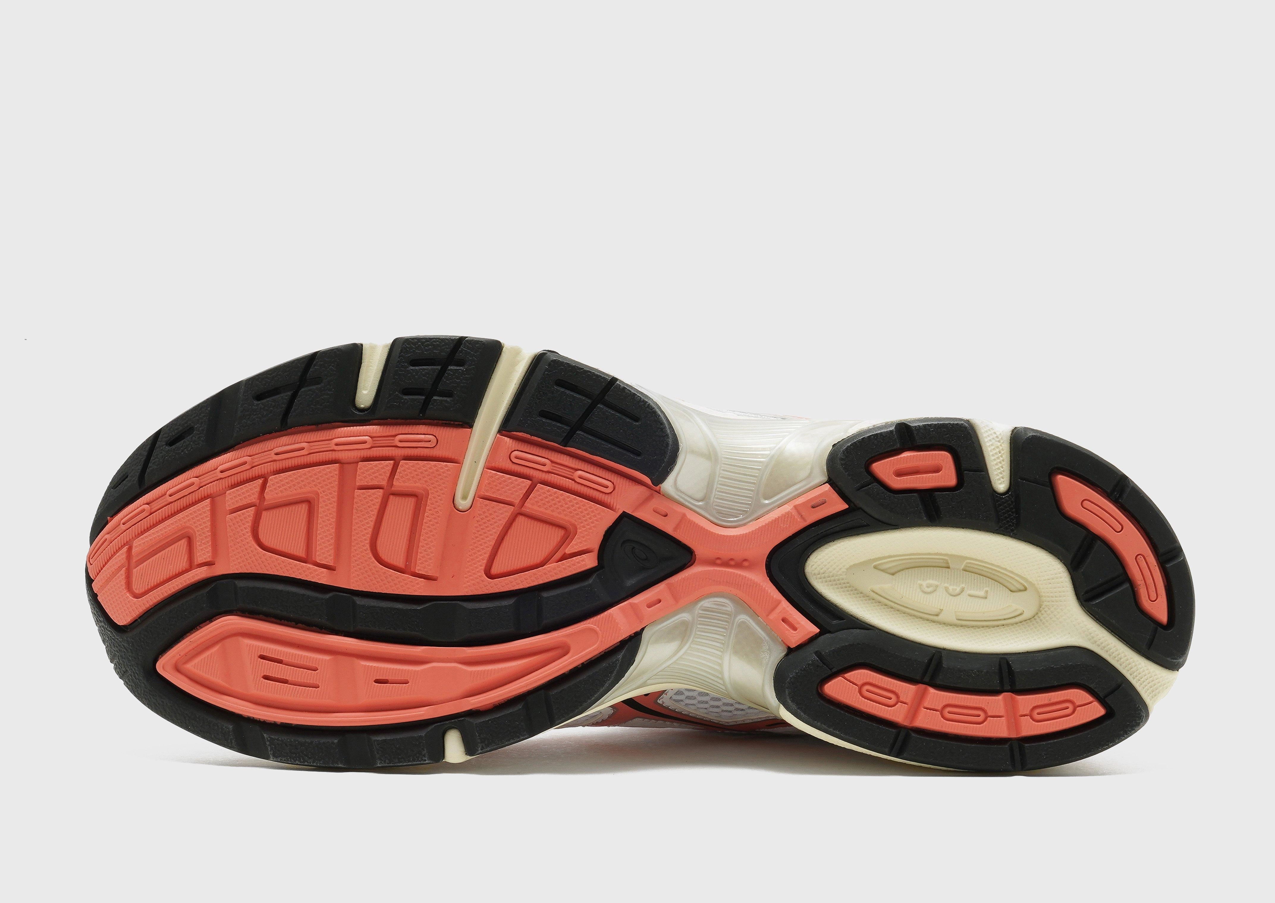 Evolved Form, Versatile Layers, Style In Sync, Live Light, Comfort-Focused, Bold Form, Motion Clarity