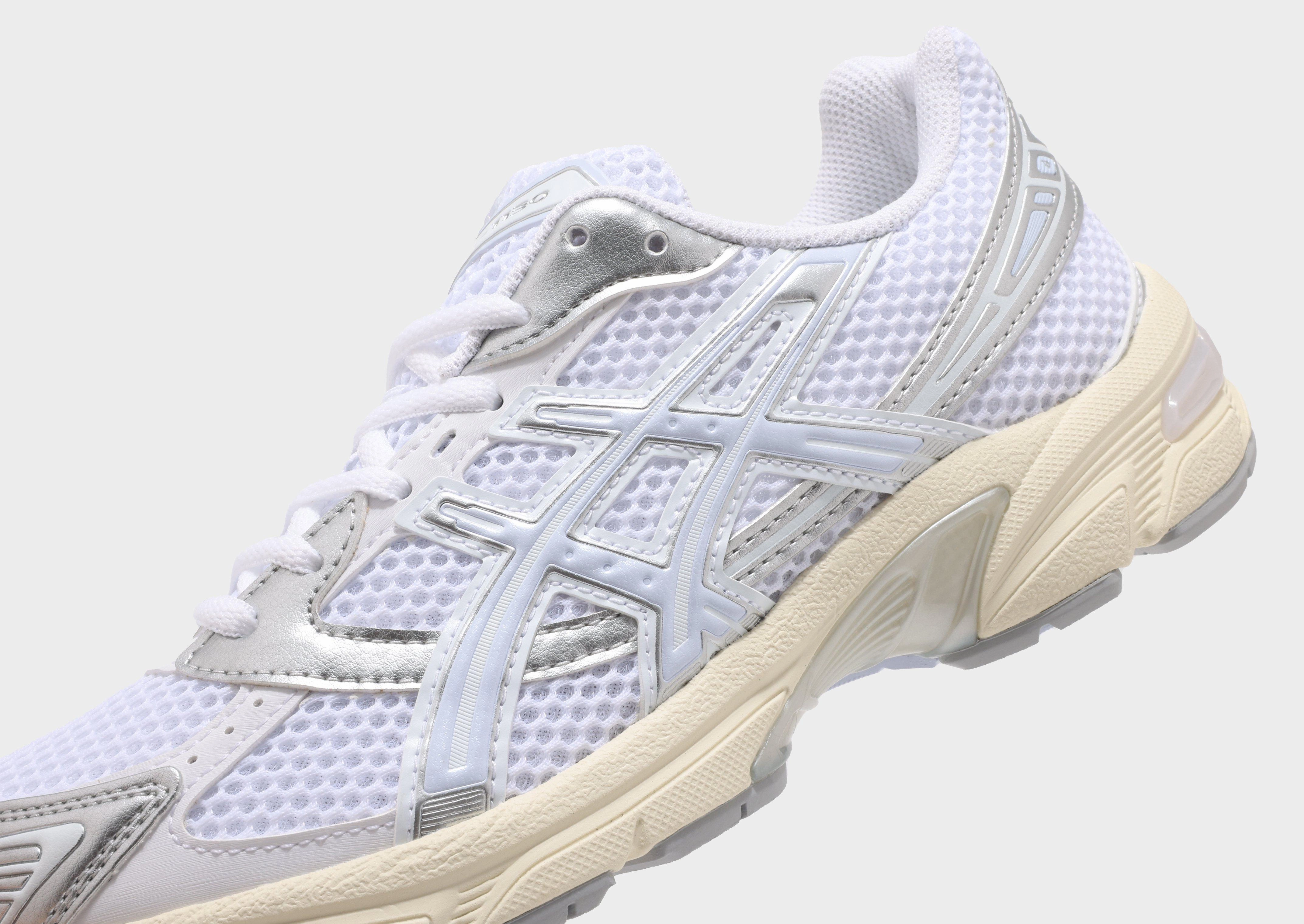 Comfort-Driven, Crafted Minimal, No-Fuss Fit, Built For Real, Adapt-Fit Gear, Everyday Ease, Unisex Rhythm