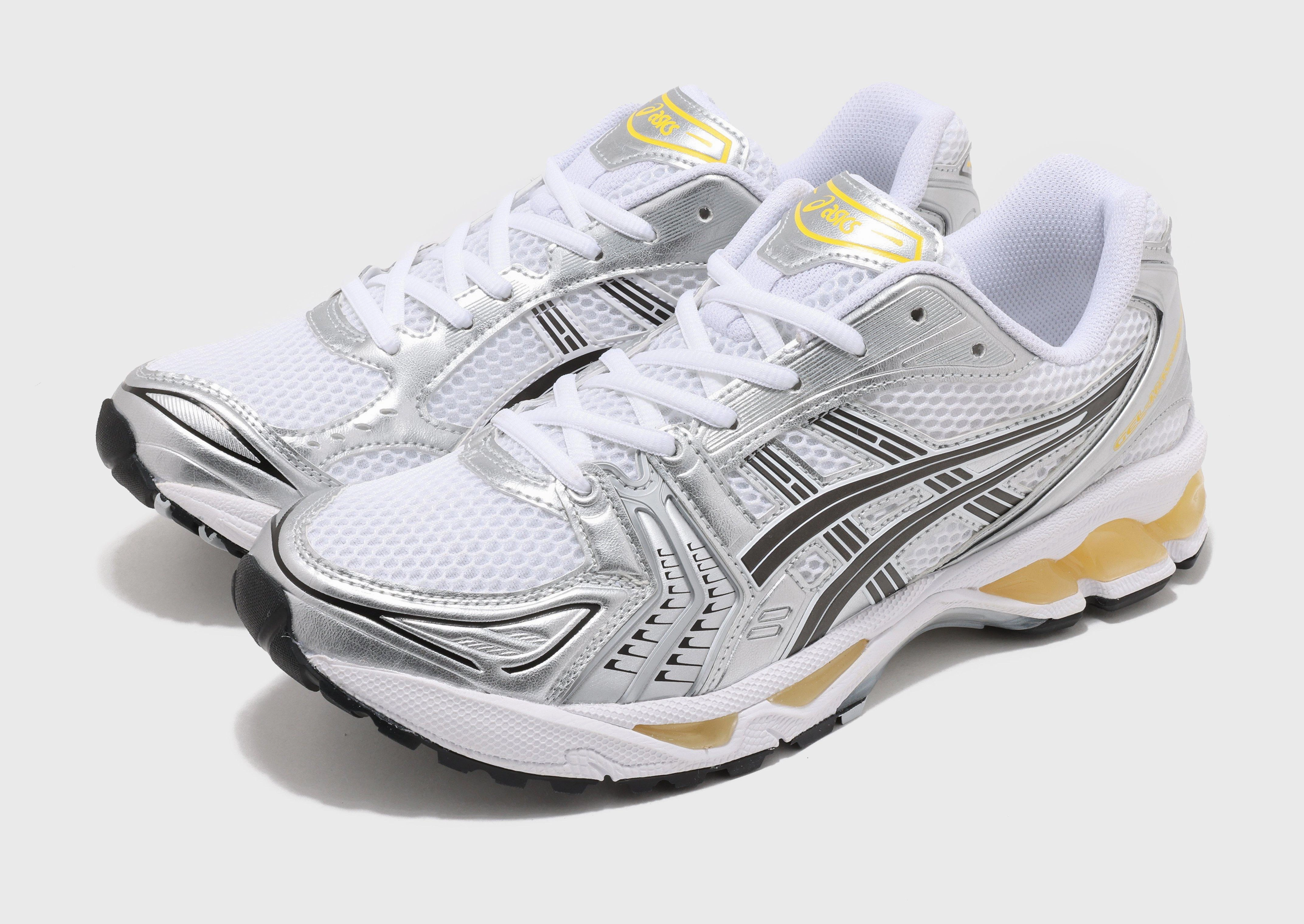 Precision-Made, Street-Forward, Style To Evolve, Hybrid Life, Streamlined Look, Essential Structure, Core Pulse, Feel-Based Fashion