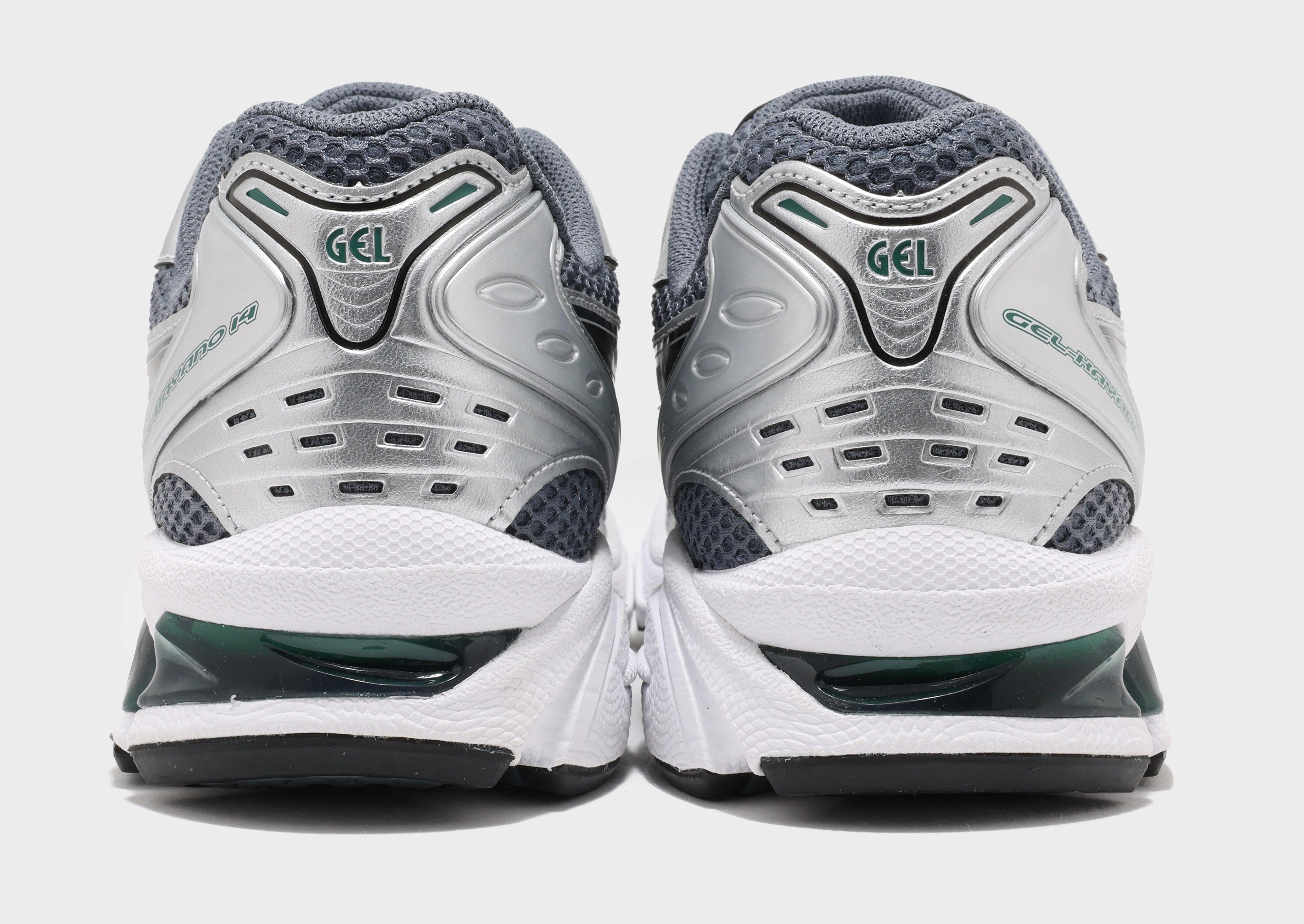 Minimal Mood, Optimized Form, Ease-Ready, City Ready, Essential Gear