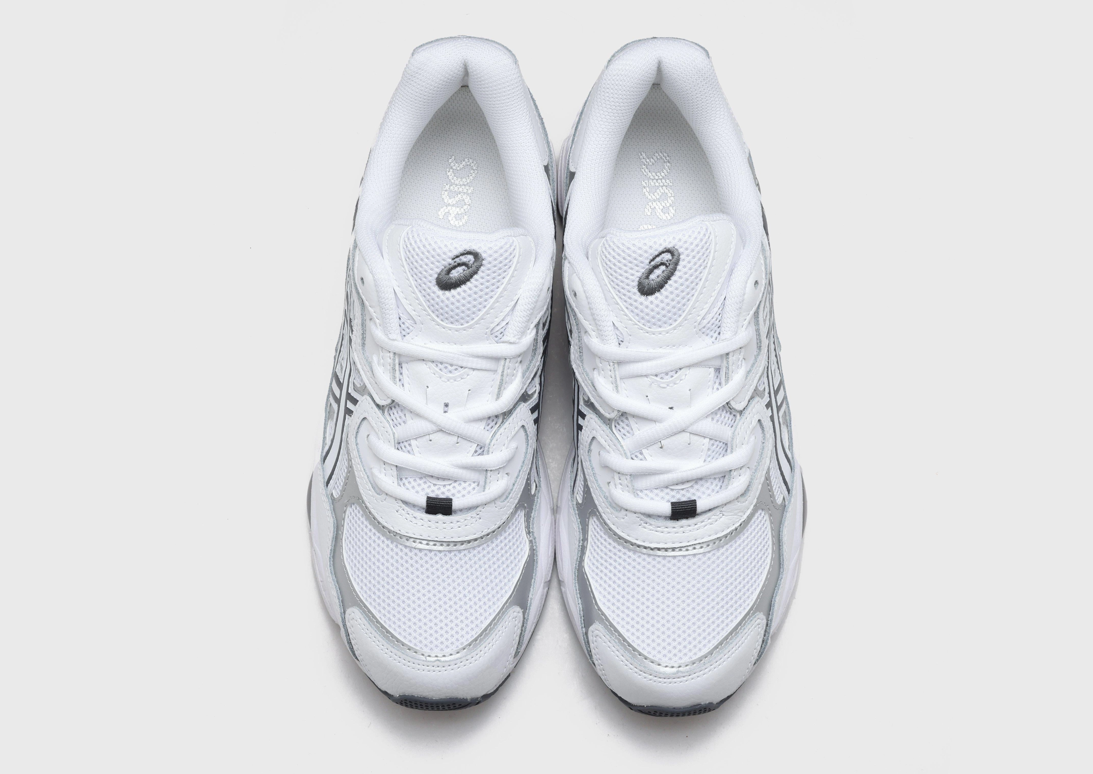 Lifestyle Drop, Clean-Styled, Refined Streetwear, Form-Centered, Simplicity Rules