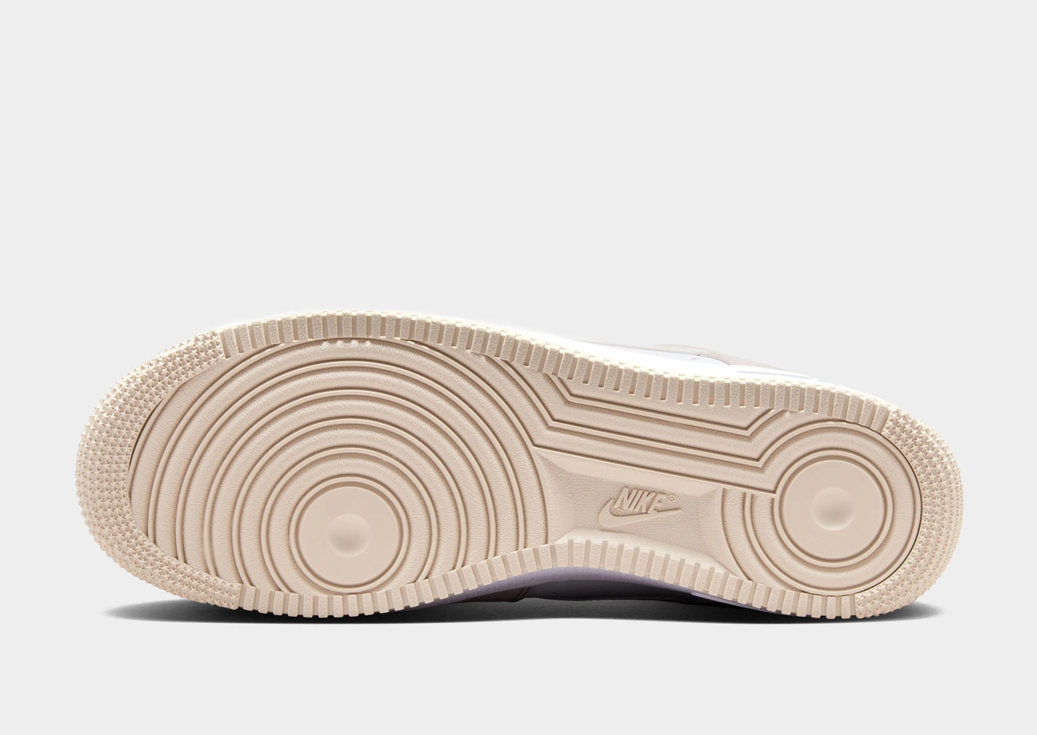 Modern Tone, Purpose Fit, Flow-Forward Gear, Motion Elements, Everyday Ready