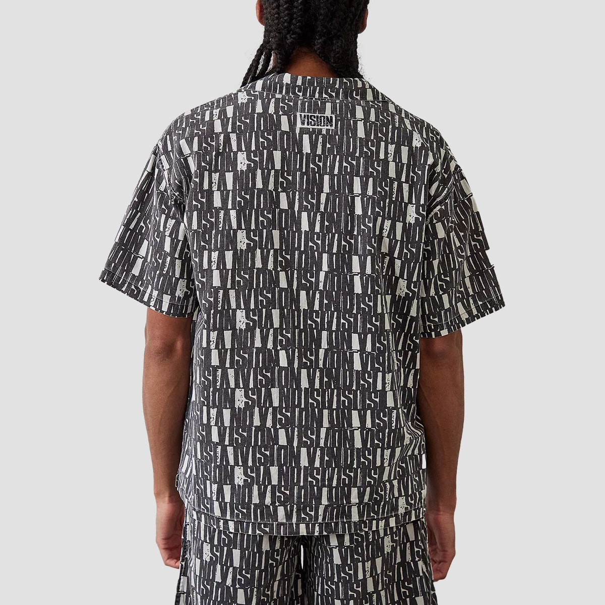 Shaped For Flow, Smart Casual, Elevated Minimal, Dynamic Layerwear, Living In Style, Smart And Simple, Designed For Lifestyle, Refined Essentials