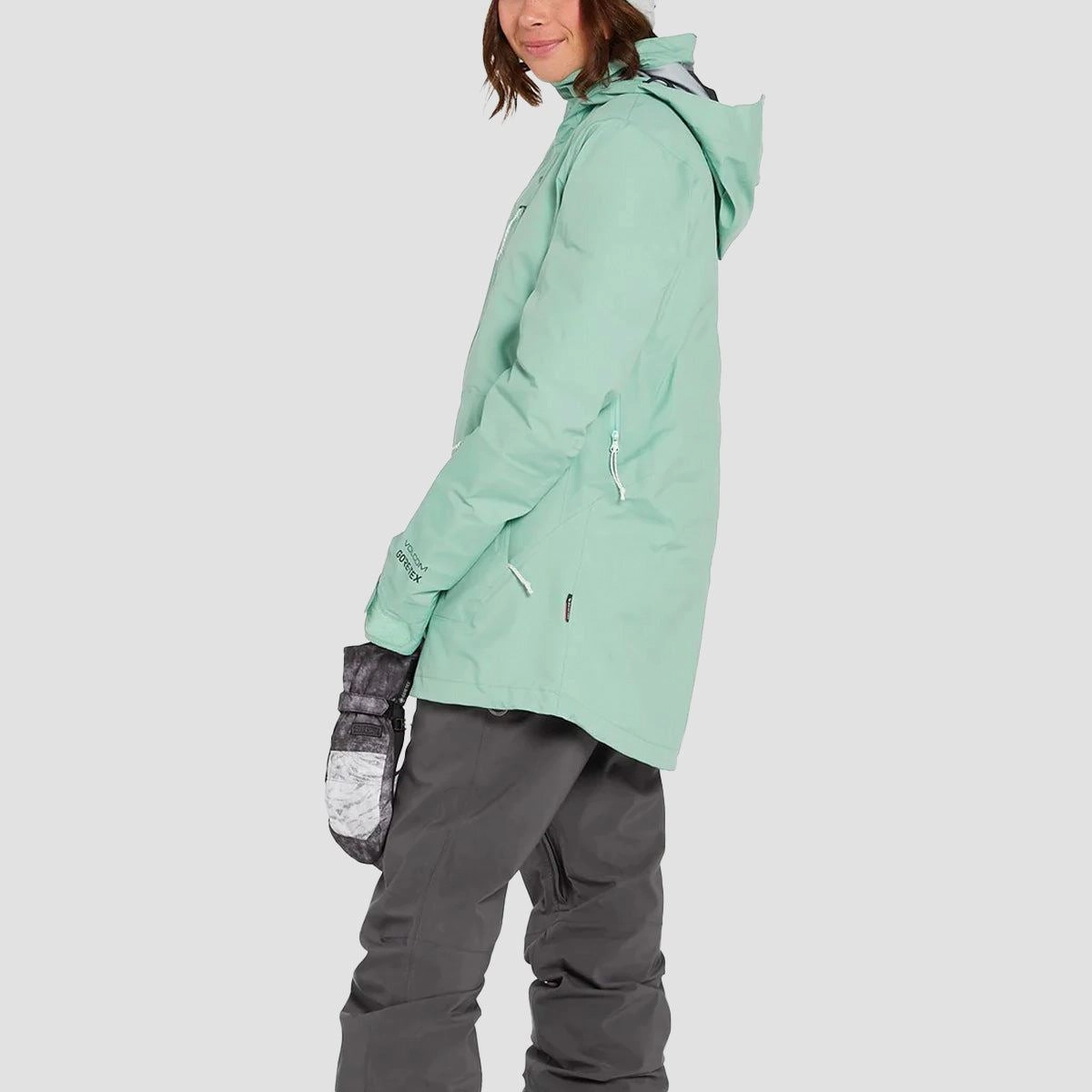 Cool Shift, Core Pulse, In-Motion Look, Minimal Design, Universal Pieces, Bold By Design, Adaptable Pieces, Versatility Reimagined