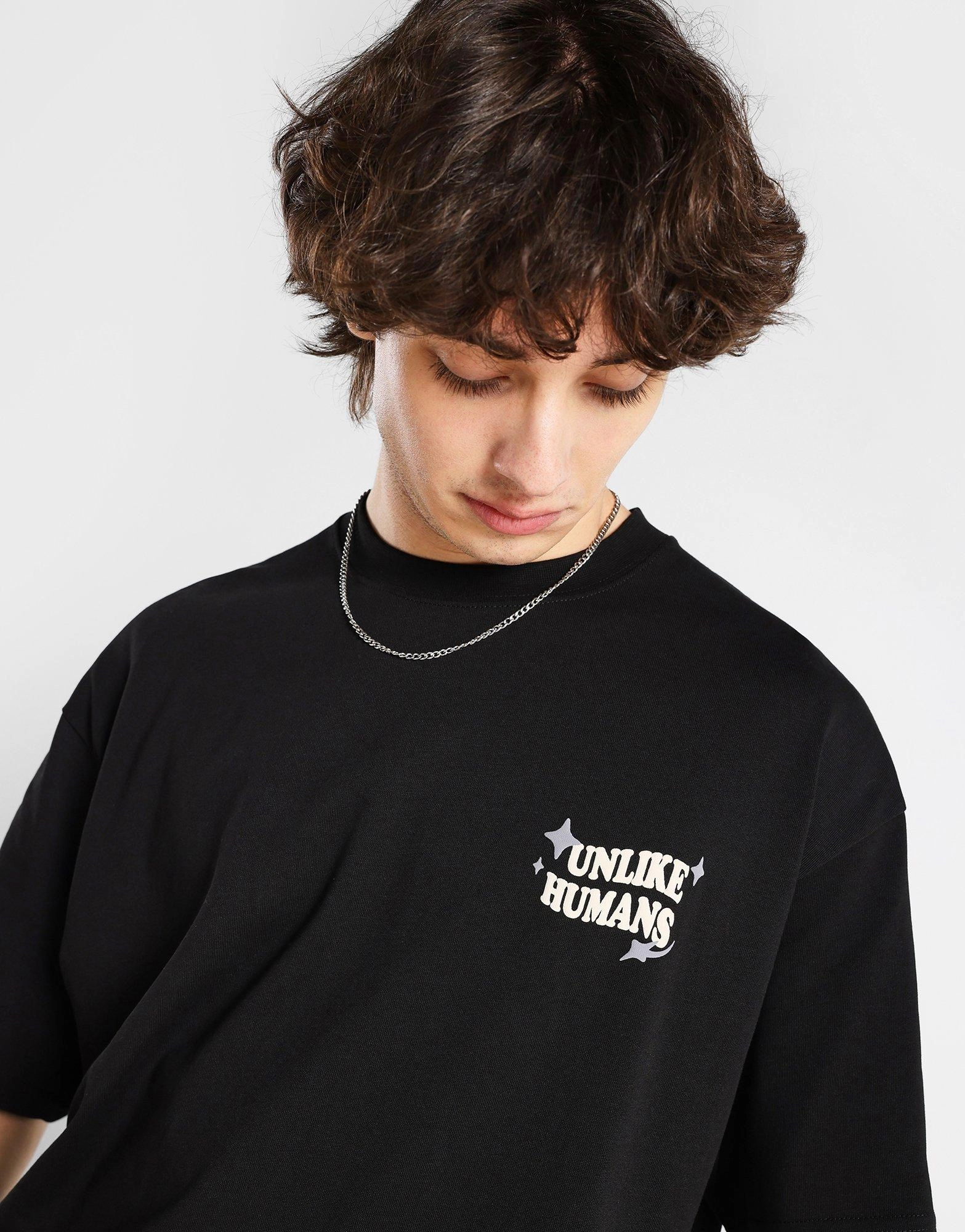 Streamlined Pieces, Dynamic Balance, Life, Simplified, Cool Minimalism, Season-Neutral, Updated Rhythm, Easy Polish, Adapt Daily