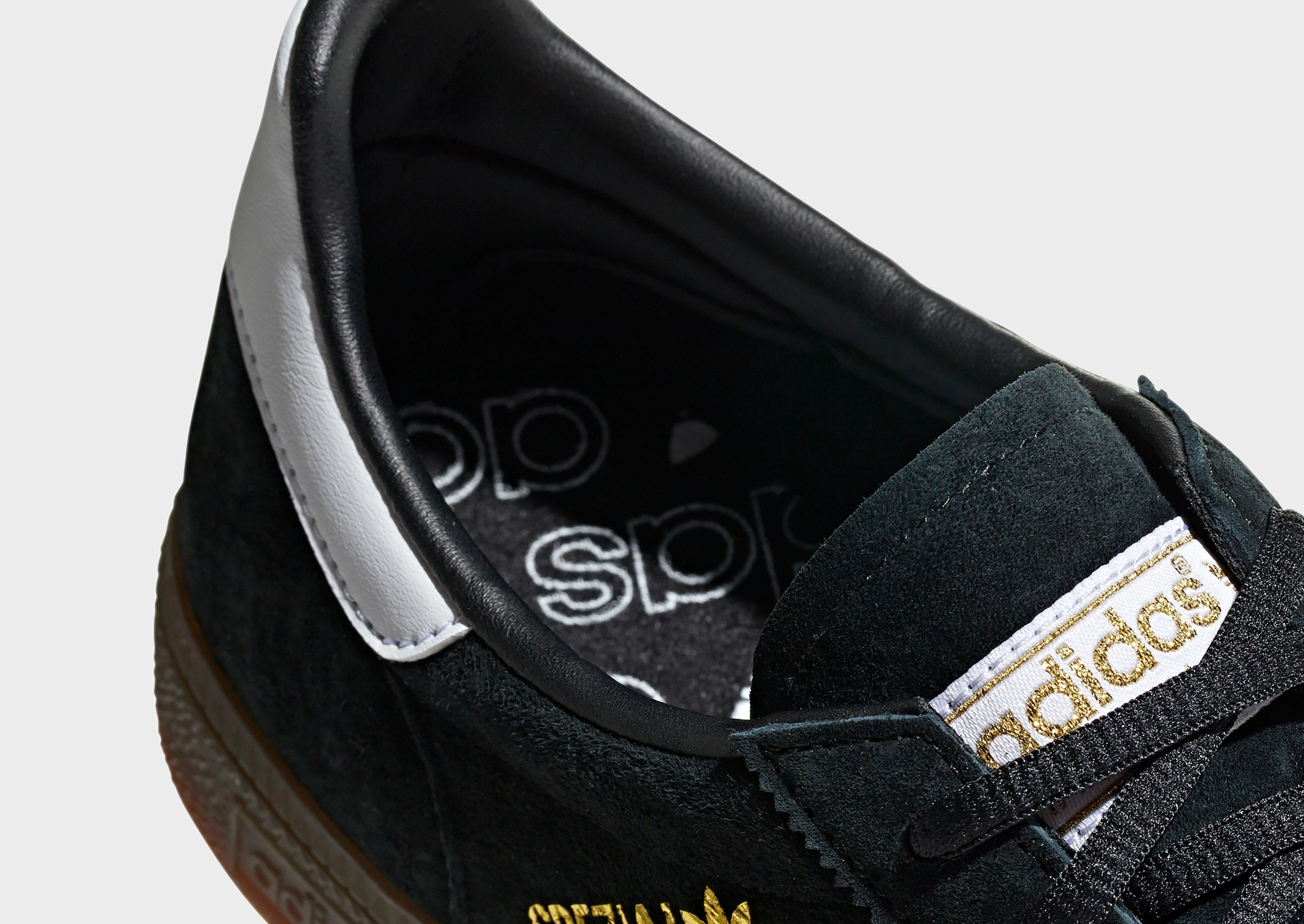 Intentional Vibe, Authentic Motion, Dynamic Balance, Modern Wearables, Universal Fit, Streamlined Look, Soft Urban Core