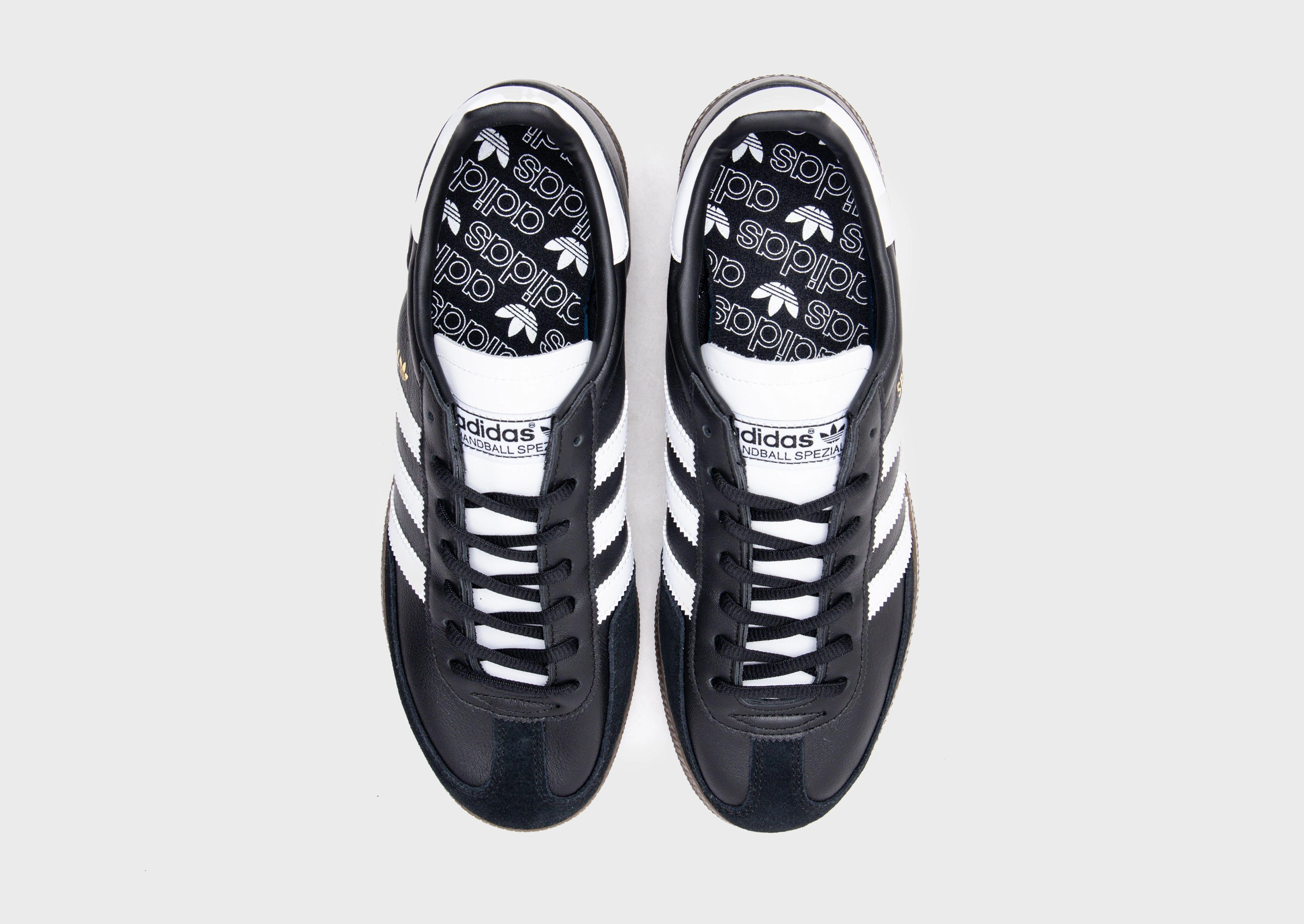 Adapt To Flow, Streamlined Look, Movement-Inspired, Minimal Mood, Streamlined Edge