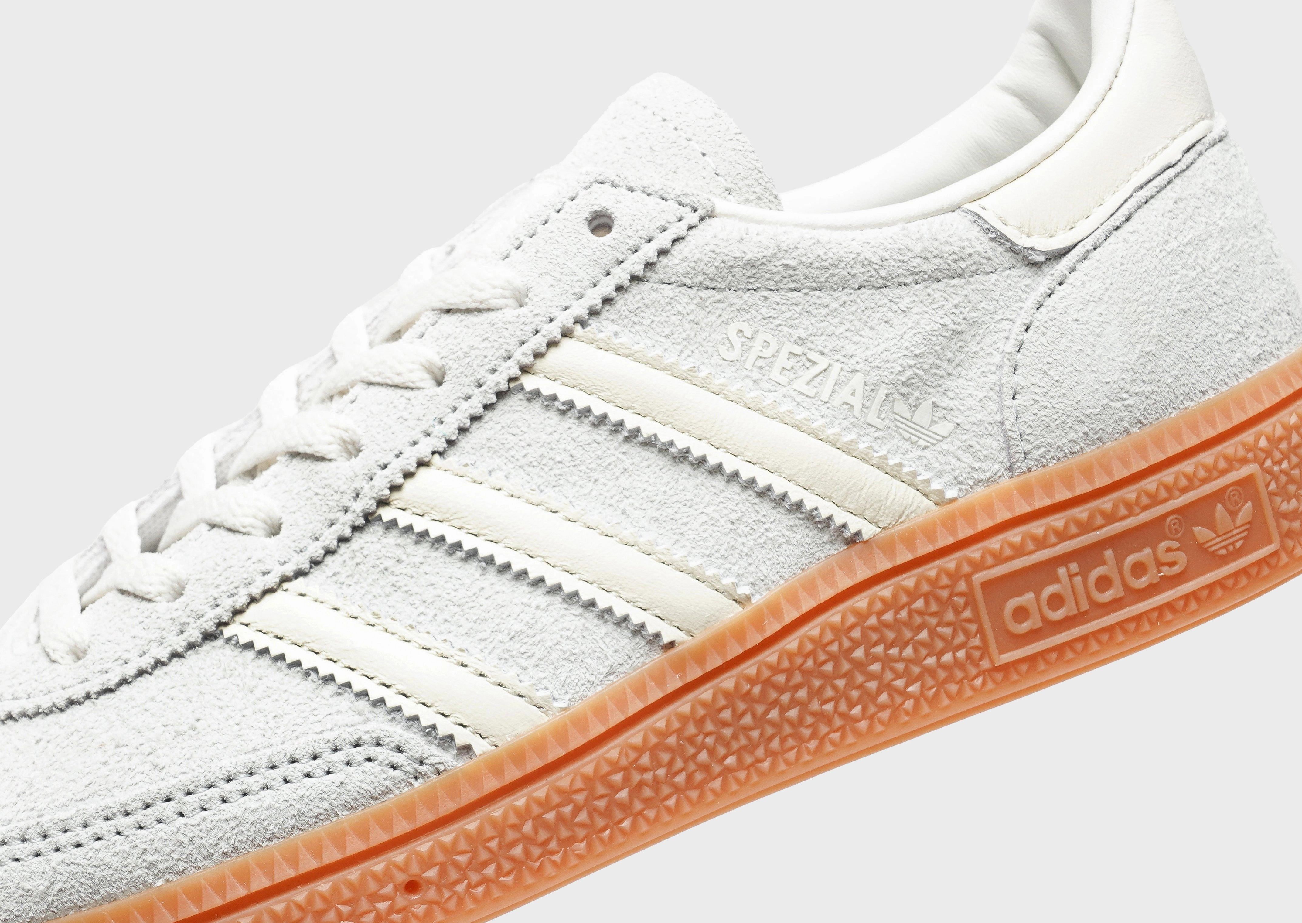 Built To Adapt, Style Forward, Lightweight Living, Smart Casual Core, New Neutral, Style Simplified