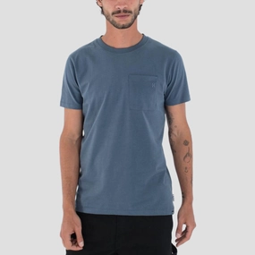 Modular Minimalism, Functional Ease, Low-Key Bold, New Classics, Style Built In, Refined Minimalism, Form-Light Fit, Smooth Fit