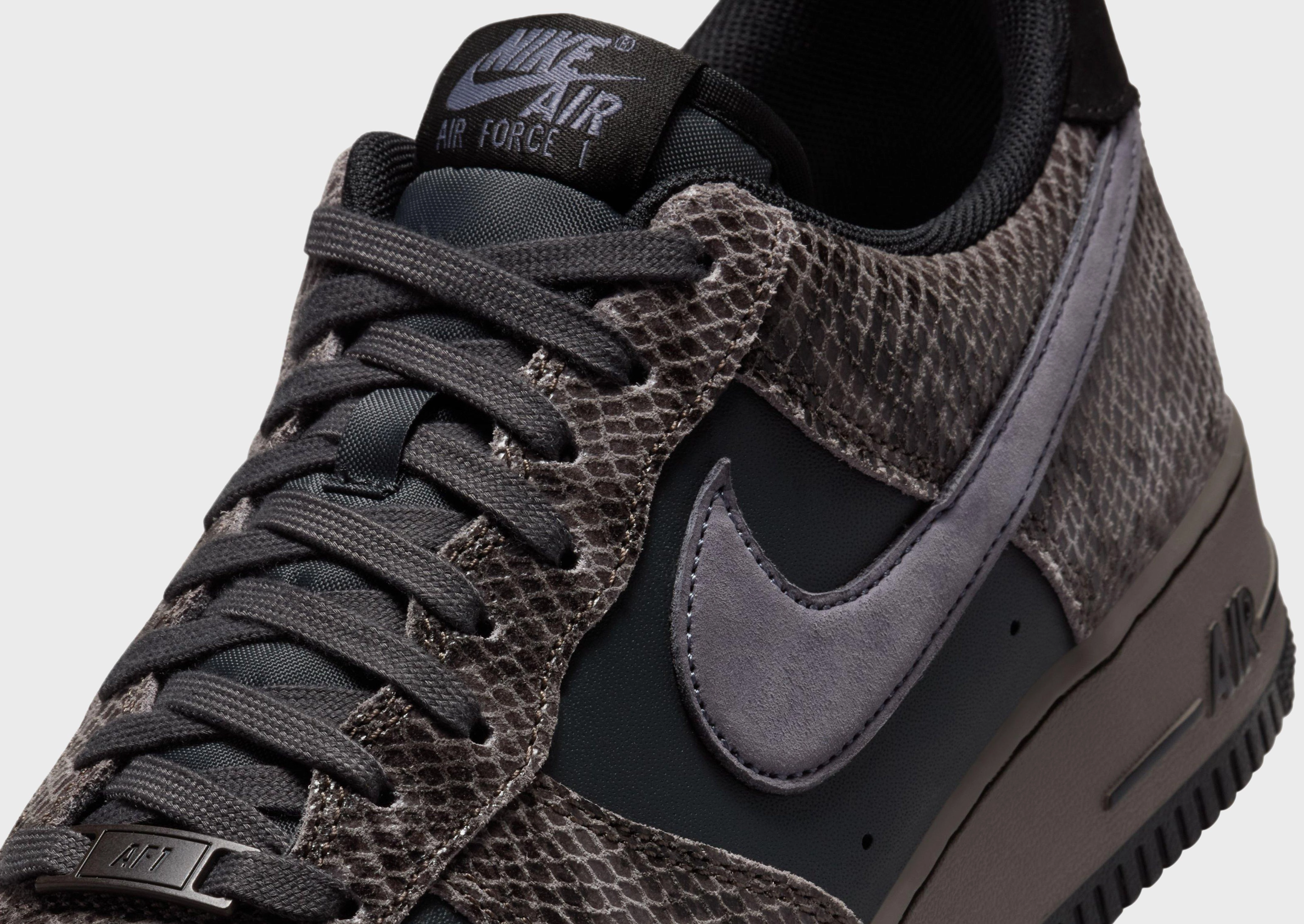 City-Form, Layer Up Smart, Beyond The Basics, Flexible Form, Optimized Outfit