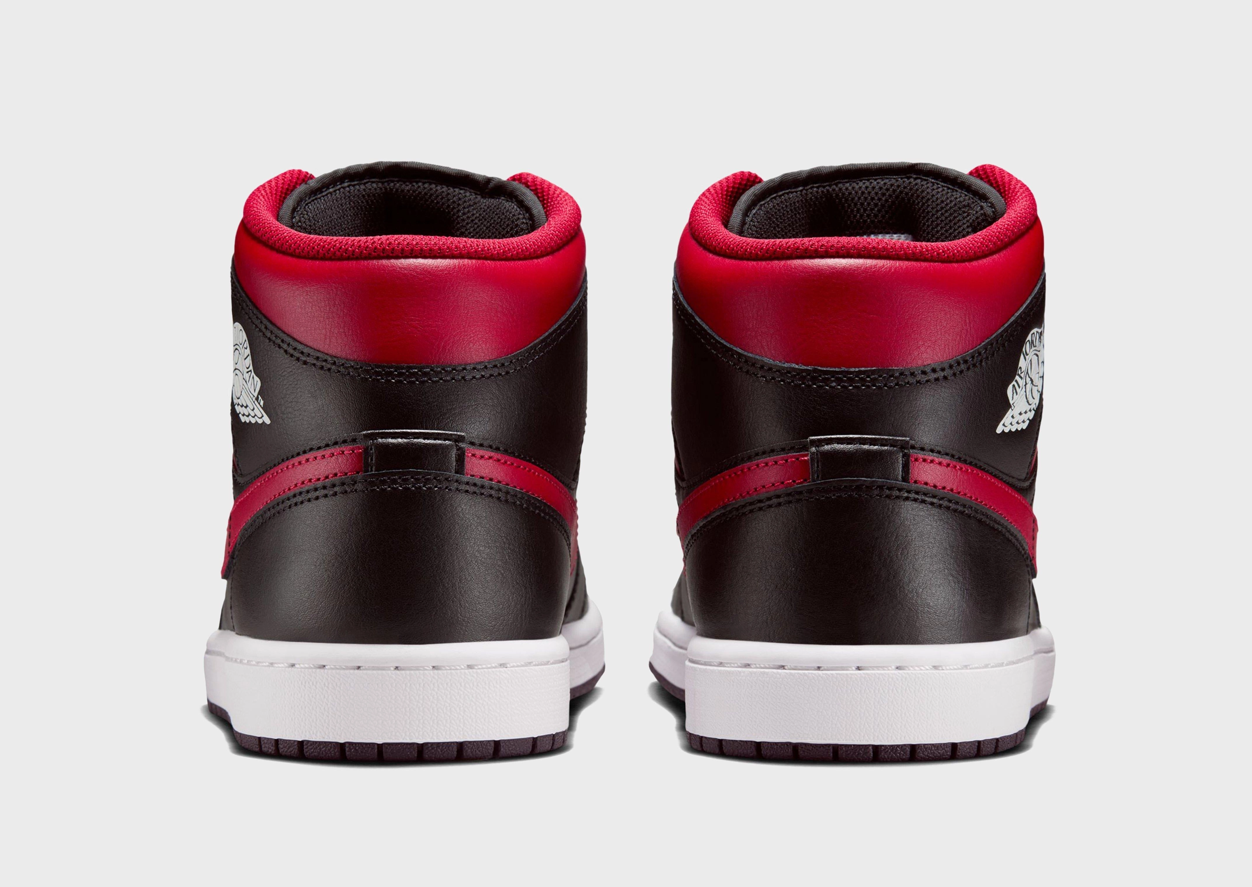 Refined Versatility, Daily Vibe, Function-Refined, Comfort Redefined, Premium Feel, Go-Anywhere Style, Built For Real