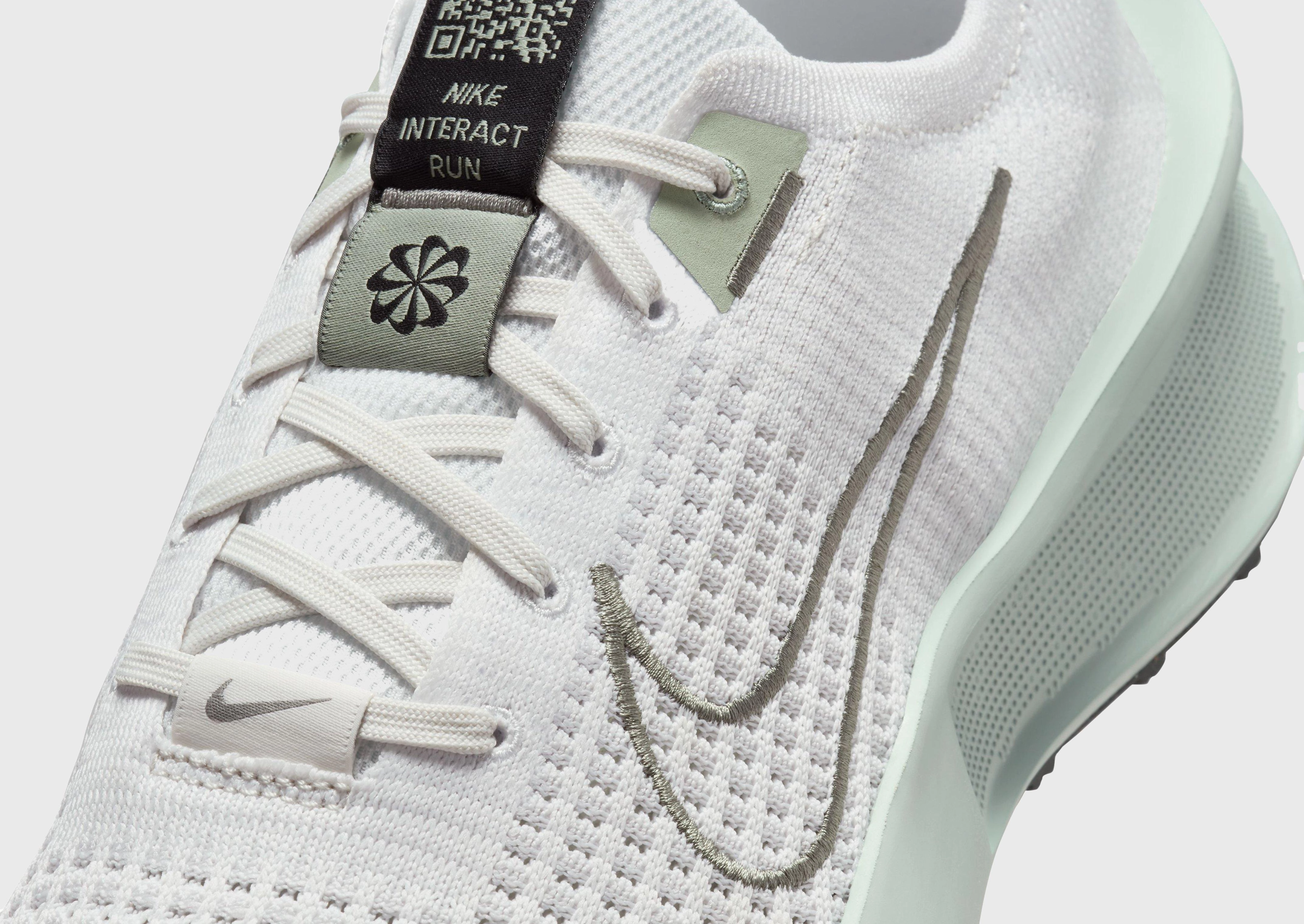 Multi-Wear Outfit, Streamlined Edge, Pure Look, Sleek Routine, Future-Ready, Performance Living, Multi-Use Gear, Built For Feel