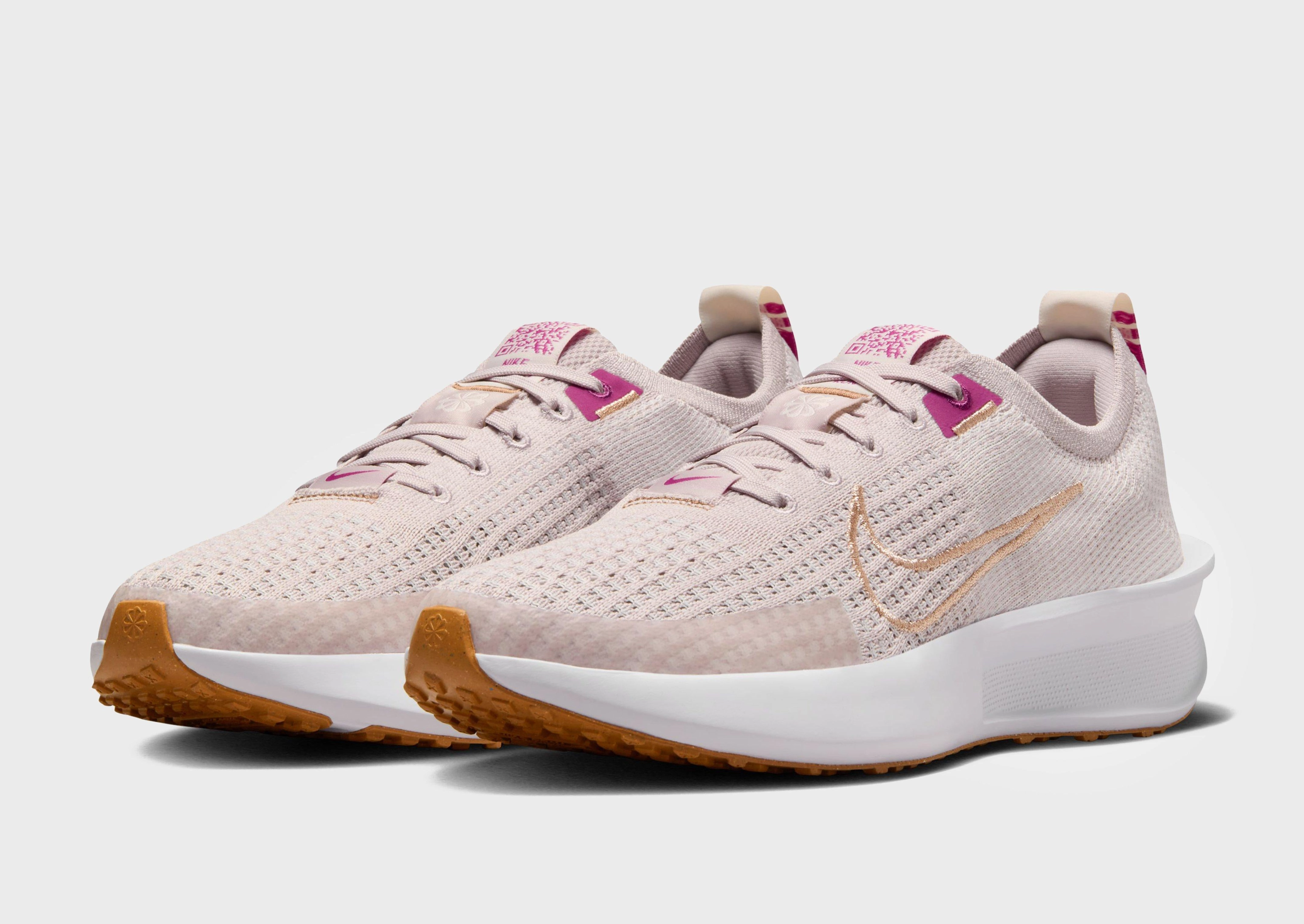 Integrated Cool, Core-Level Comfort, No-Fuss Fit, Built To Adapt, Designed For Fluidity, Forward Pulse, Precision-Made, Modern Evolution