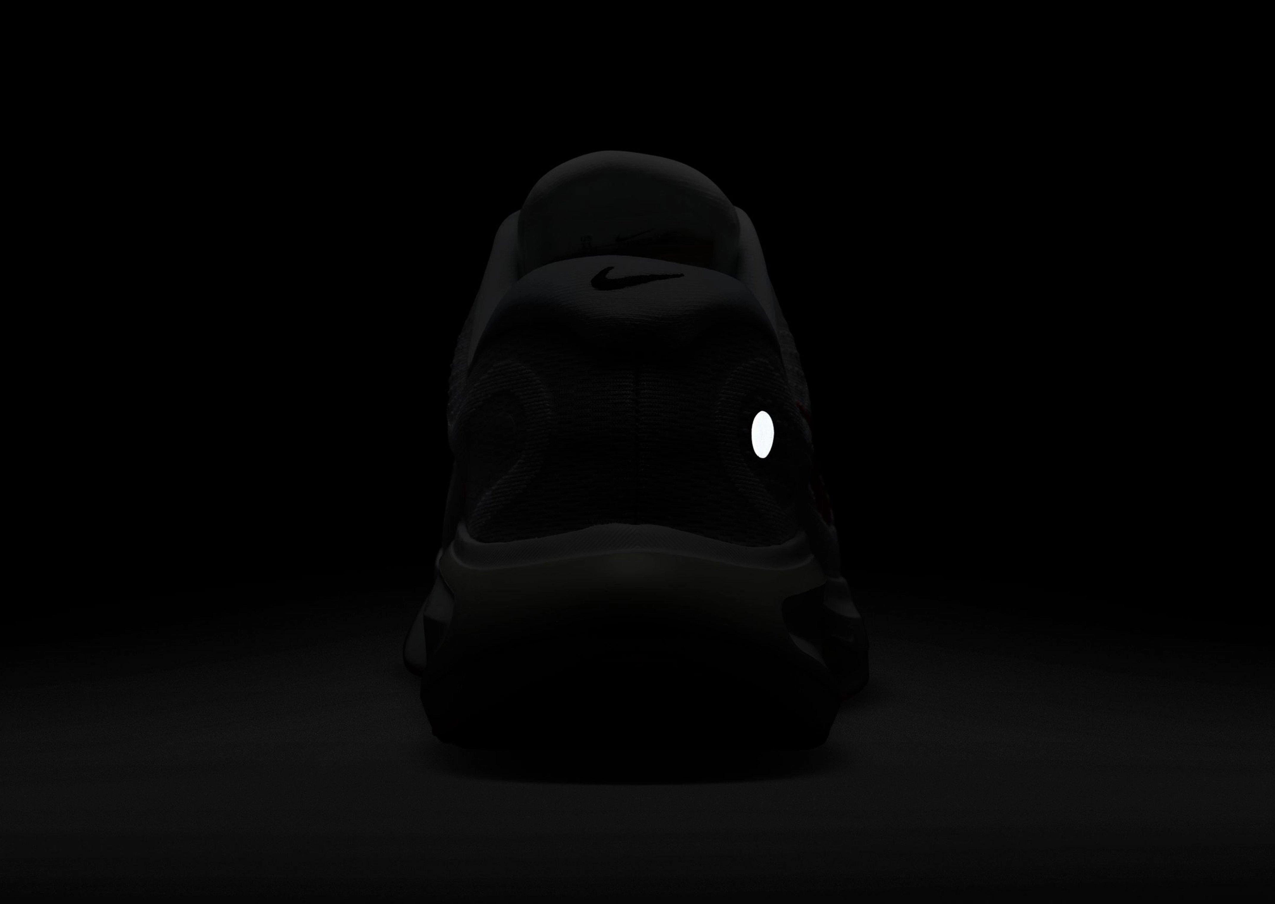 Updated Rhythm, Minimal Mood, Shift-Mode, Versatile Future, Confident Minimal, Future-Neutral, Essentials, Upgraded