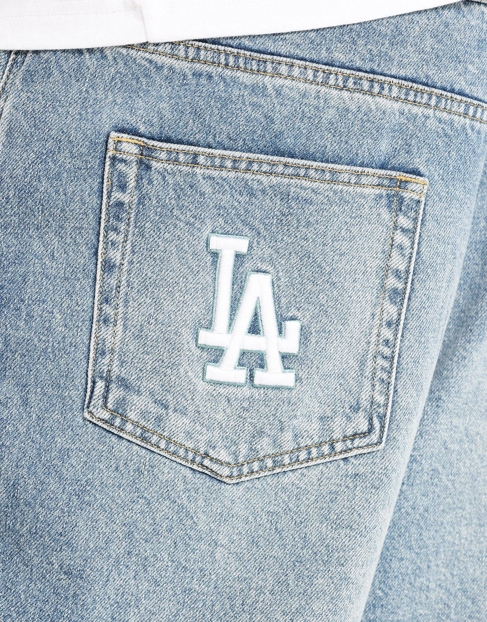 Premium Layers, Timeless Cool, Hybrid Life, Urban Evolution, Daily-Ready, City State, Lifestyle Built, Flow-Wear Future