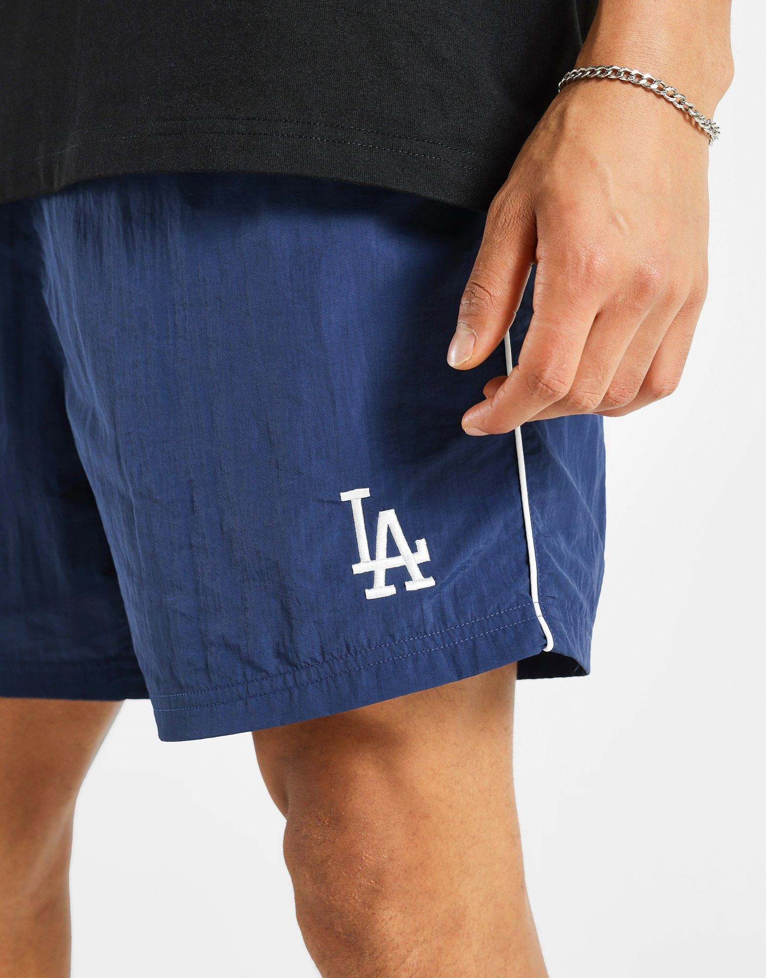 Calm Layers, Core-Centric, Day-To-Day Fit, Refined Fit Gear, Cool Shift, Your Everyday Edge, New Classics, Streamlined Edge