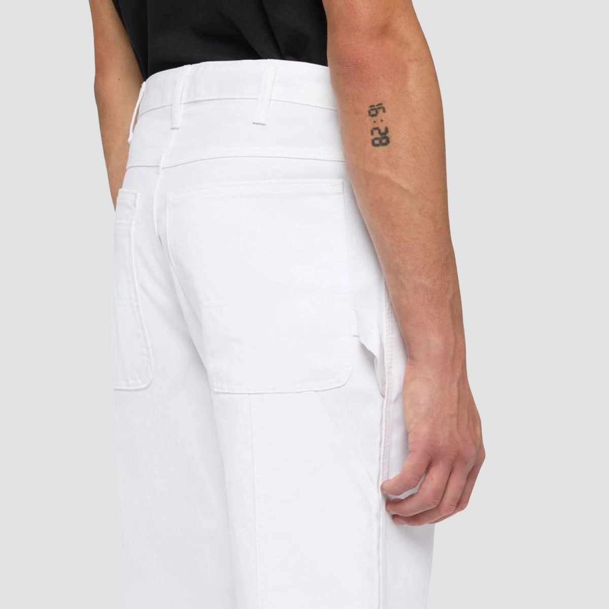Modular Motionwear, Instant Outfit, Clean Aesthetic, Streamlined Fit, Adapted Living, Streamline-Ready