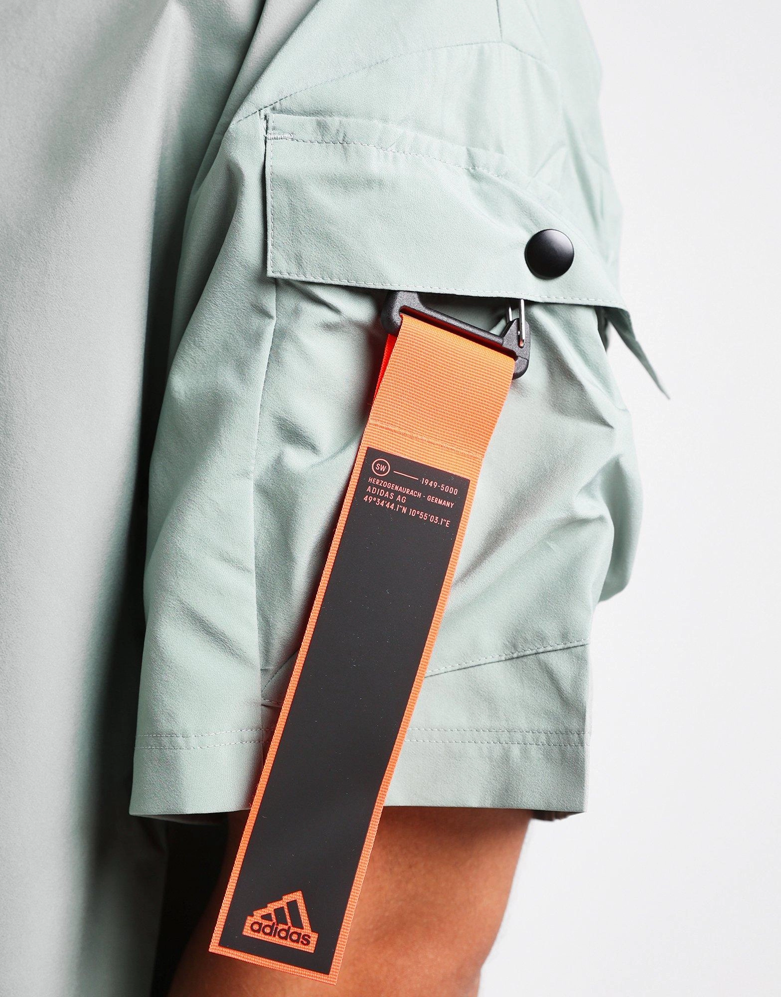 City-Layered, Simple Uniform, Seasonal Updates, Breathe And Move, The Feel Factor, Soft Urban Core