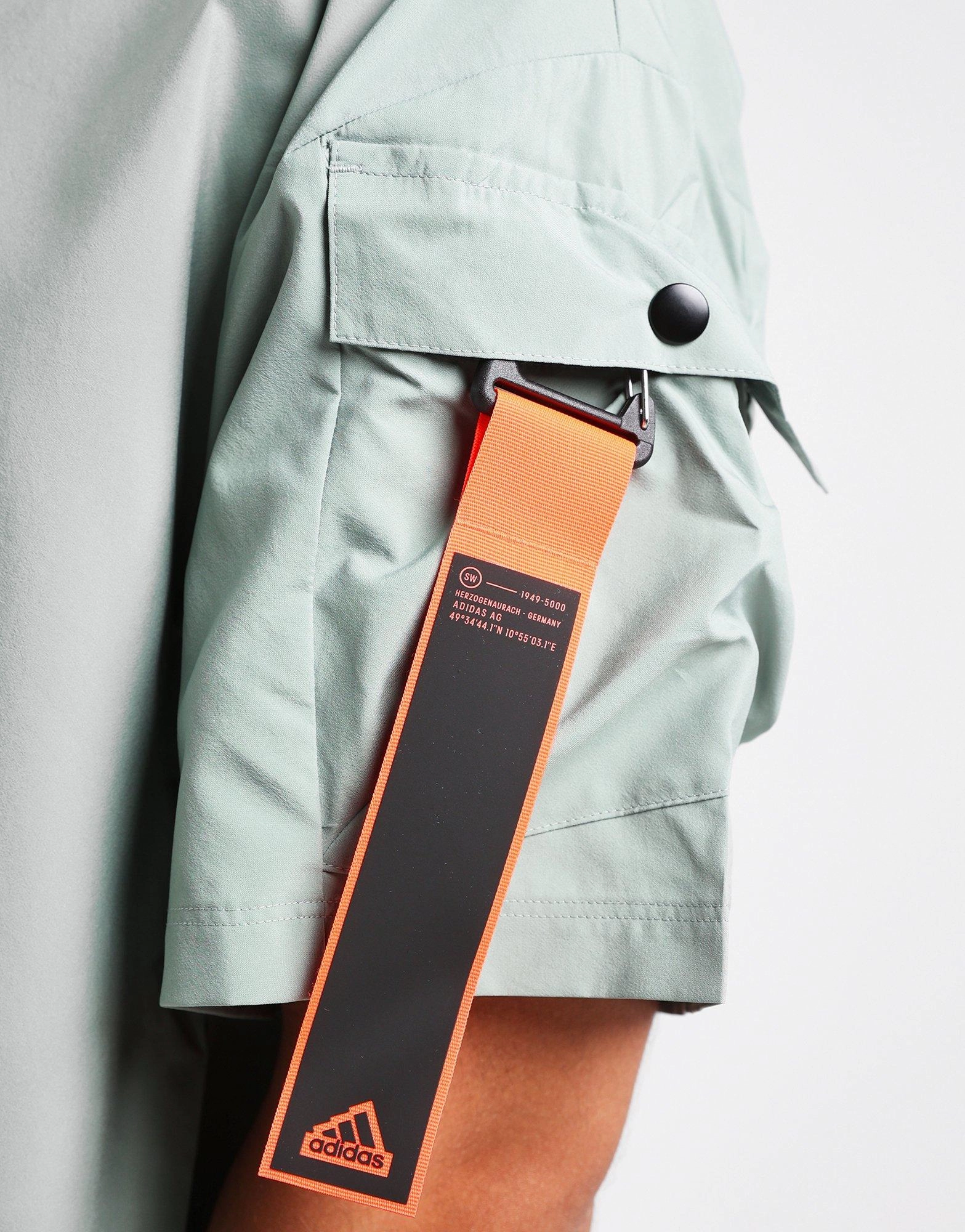 City-Layered, Simple Uniform, Seasonal Updates, Breathe And Move, The Feel Factor, Soft Urban Core