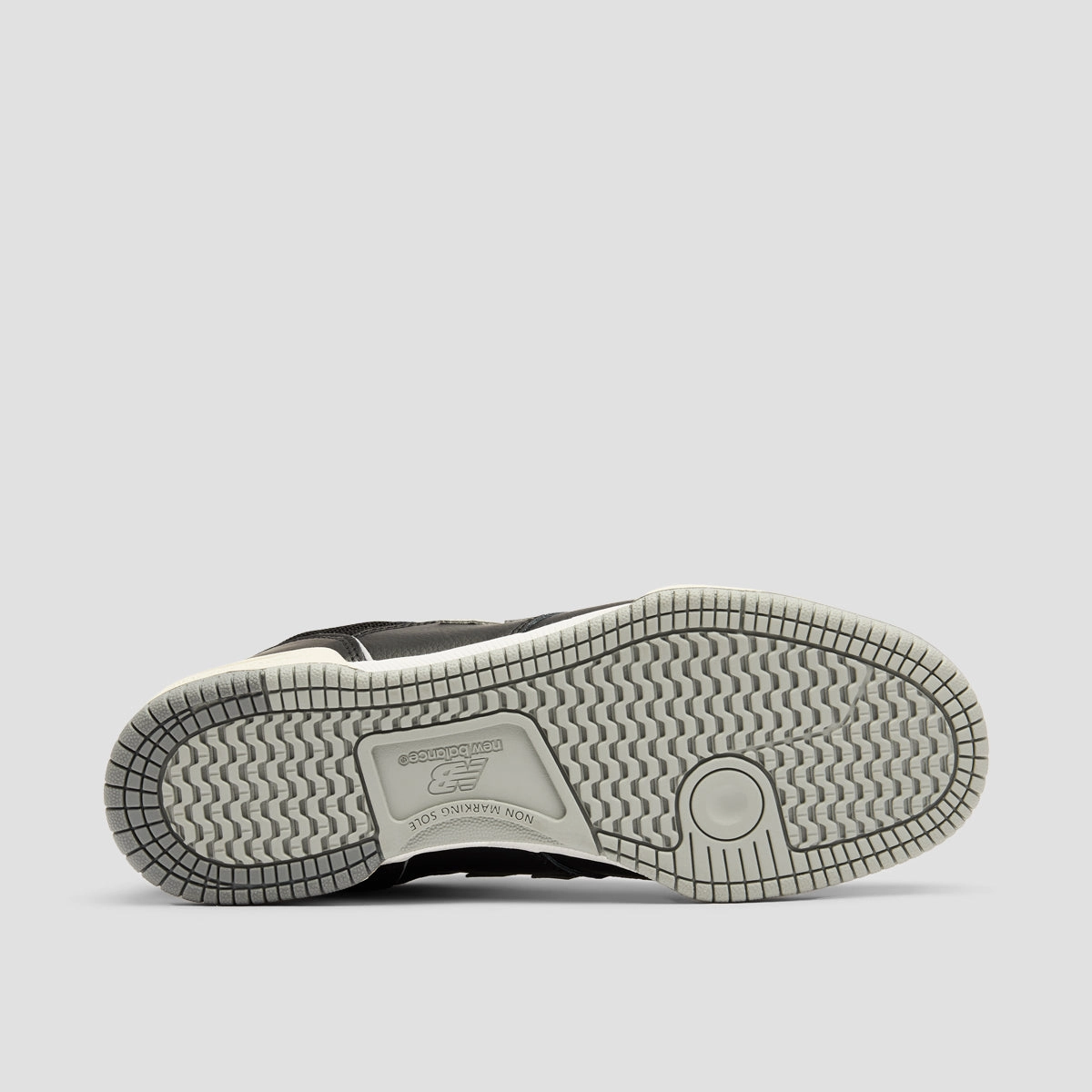 Versatile Soul, Everyday Function, Living Flow, Adaptive Gear, All-Day Movement, Fresh Silhouette, Style Without Noise, Designed For Fluidity