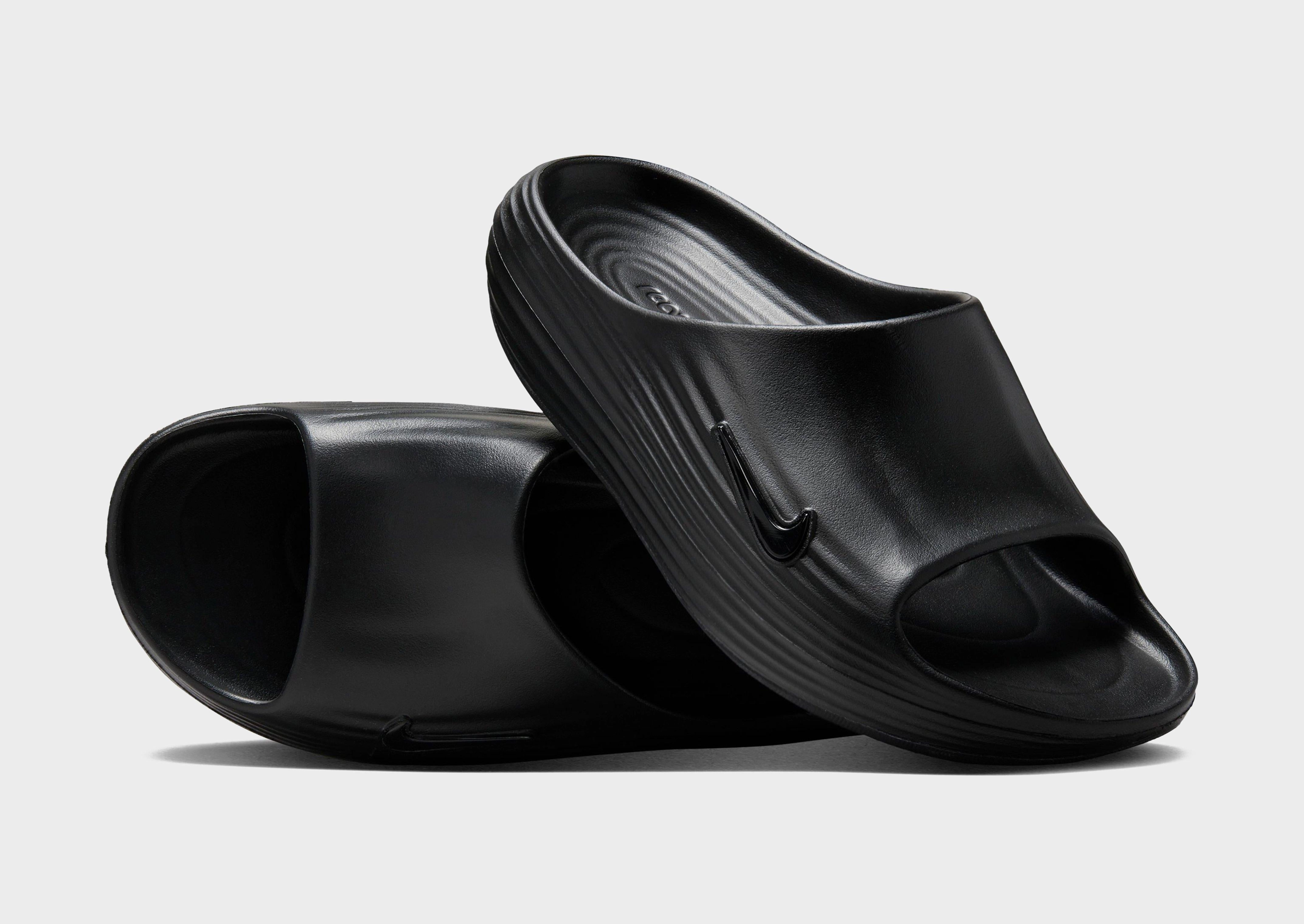 Crafted Silhouette, Seamless Transitions, Progressive Living, Style Meets Tech, Less Is More, Elevate Your Day, Clean Direction