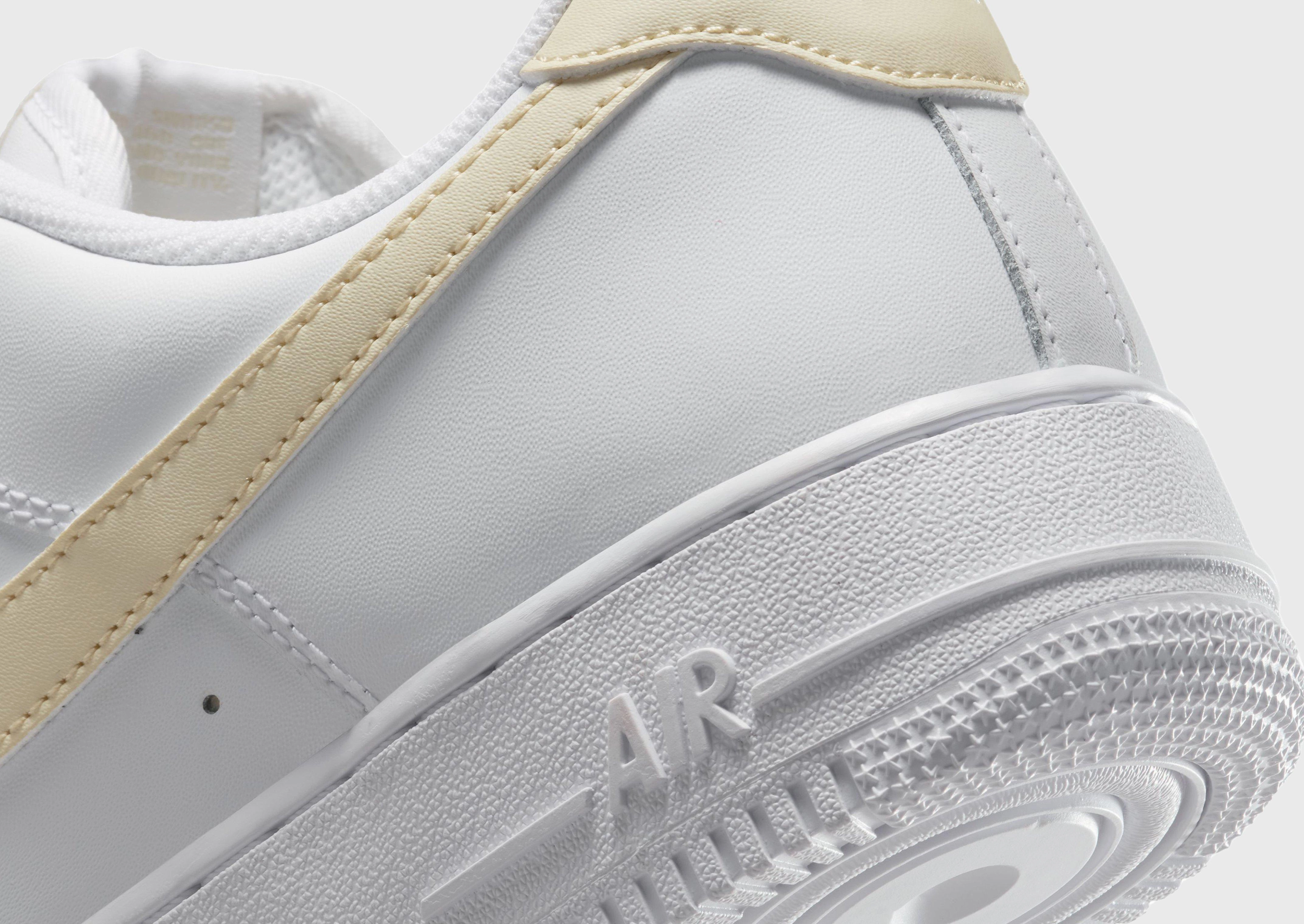 Simplicity Rules, Anyday Style, Premium Feel, Life, Reimagined, Made To Flex, Season-Free Style, Your City System