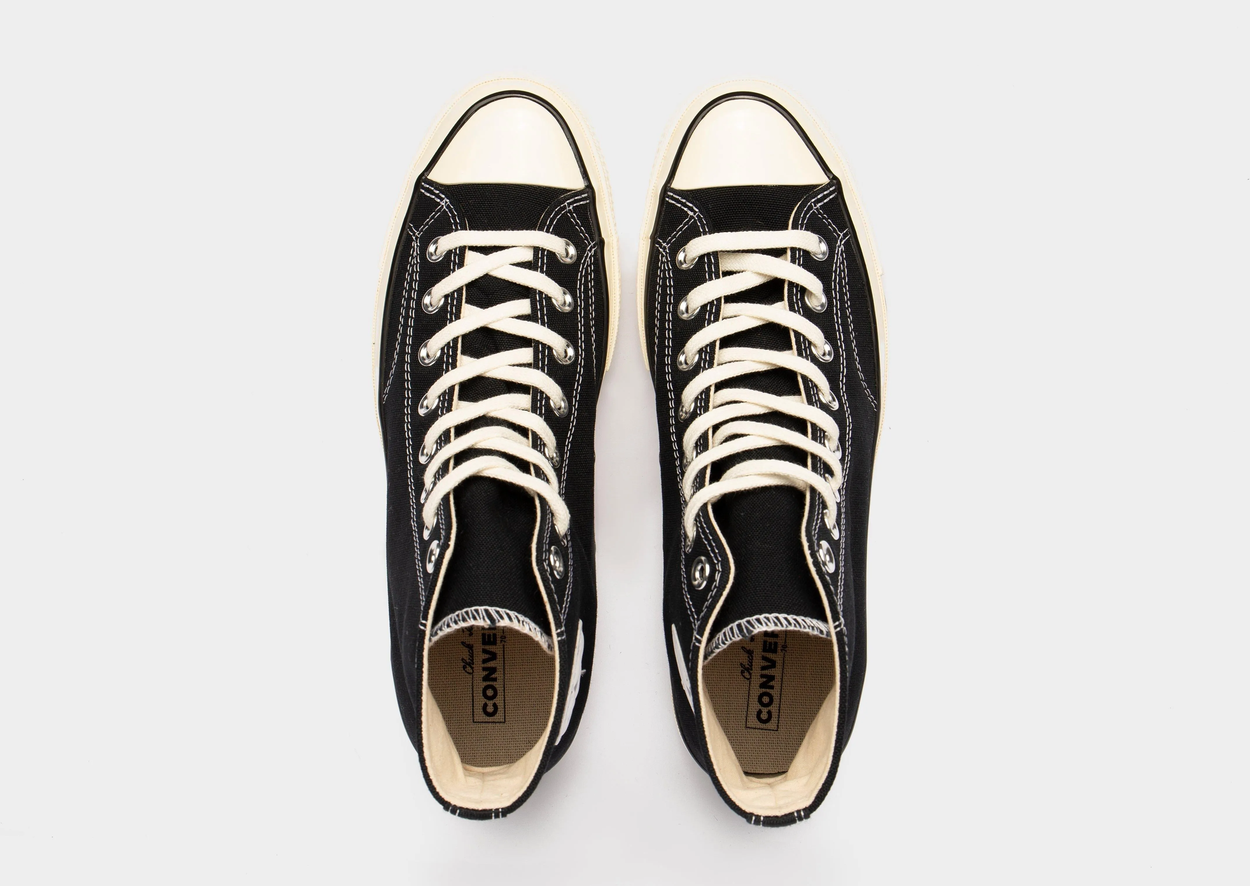 Form-Centered, Style That Adapts, Built For Real, All-Day Movement, Feel The Flow, Modern Utility, Calm Layers