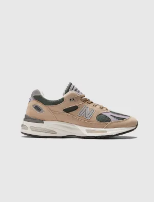 MADE IN UK 991 V2 "CEMENT" Clothing	NEW BALANCE