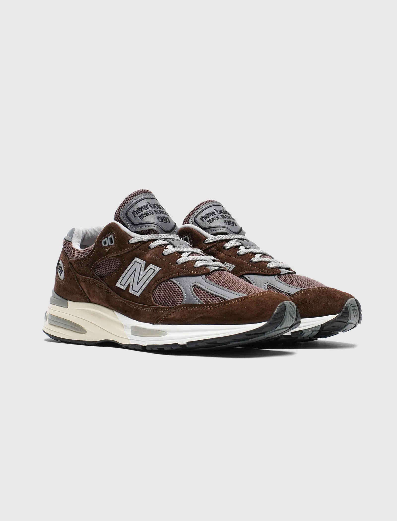 MADE IN UK 991v2  "PINECONE" Clothing	NEW BALANCE