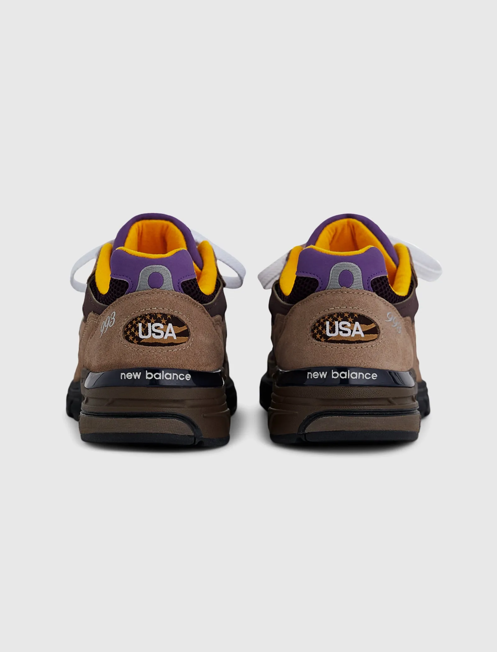 MADE IN USA 993 "MUSHROOM" Clothing	NEW BALANCE