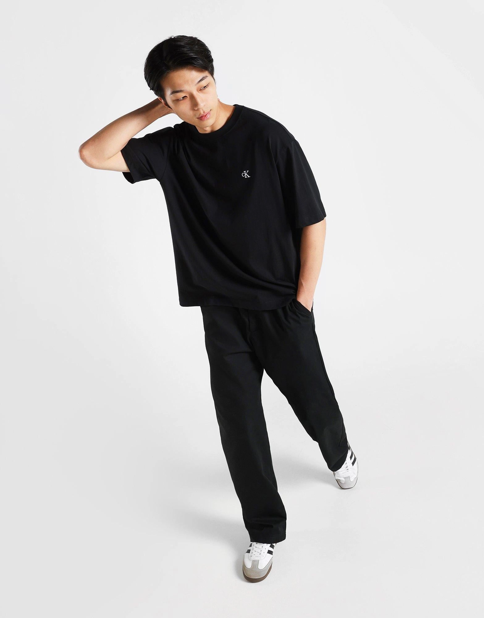 Layer With Ease, Calm In Motionwear, Rhythm Of Life, Wear Anywhere, Crafted Clarity, Comfort Refined