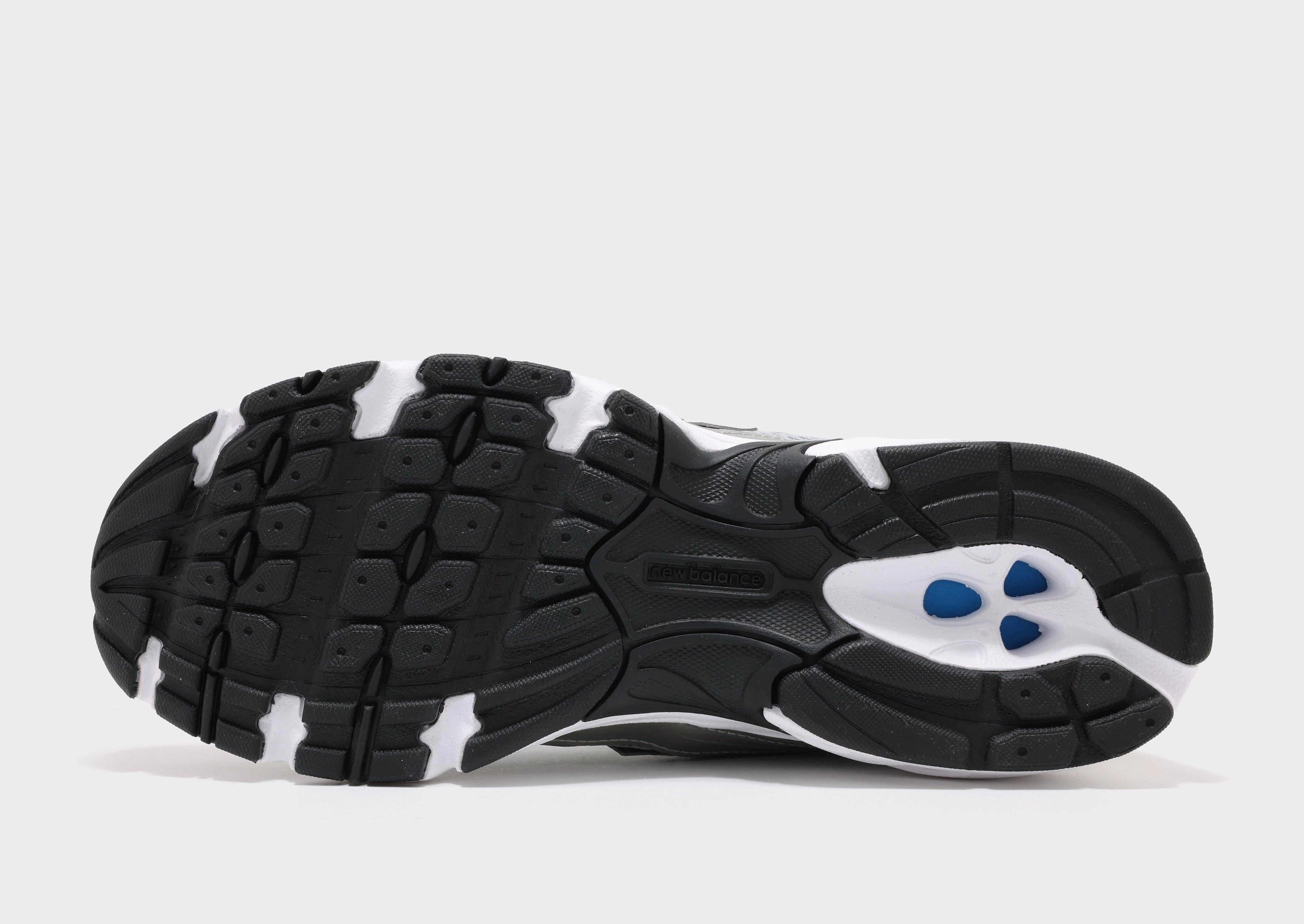 Engineered For Now, Adaptive Gear, Effortless Edge, Feel The Flow, Made To Perform