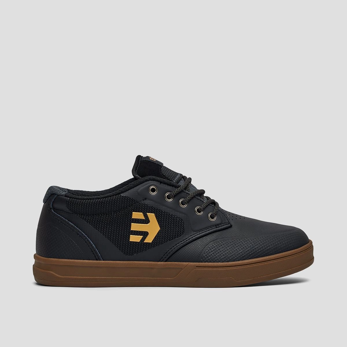 Multi-Wear Essentials, Subtle Style Gear, Premium Feel, Timeless Motion, Fresh Expression, City-Functional, Subtle Impact, Made To Perform
