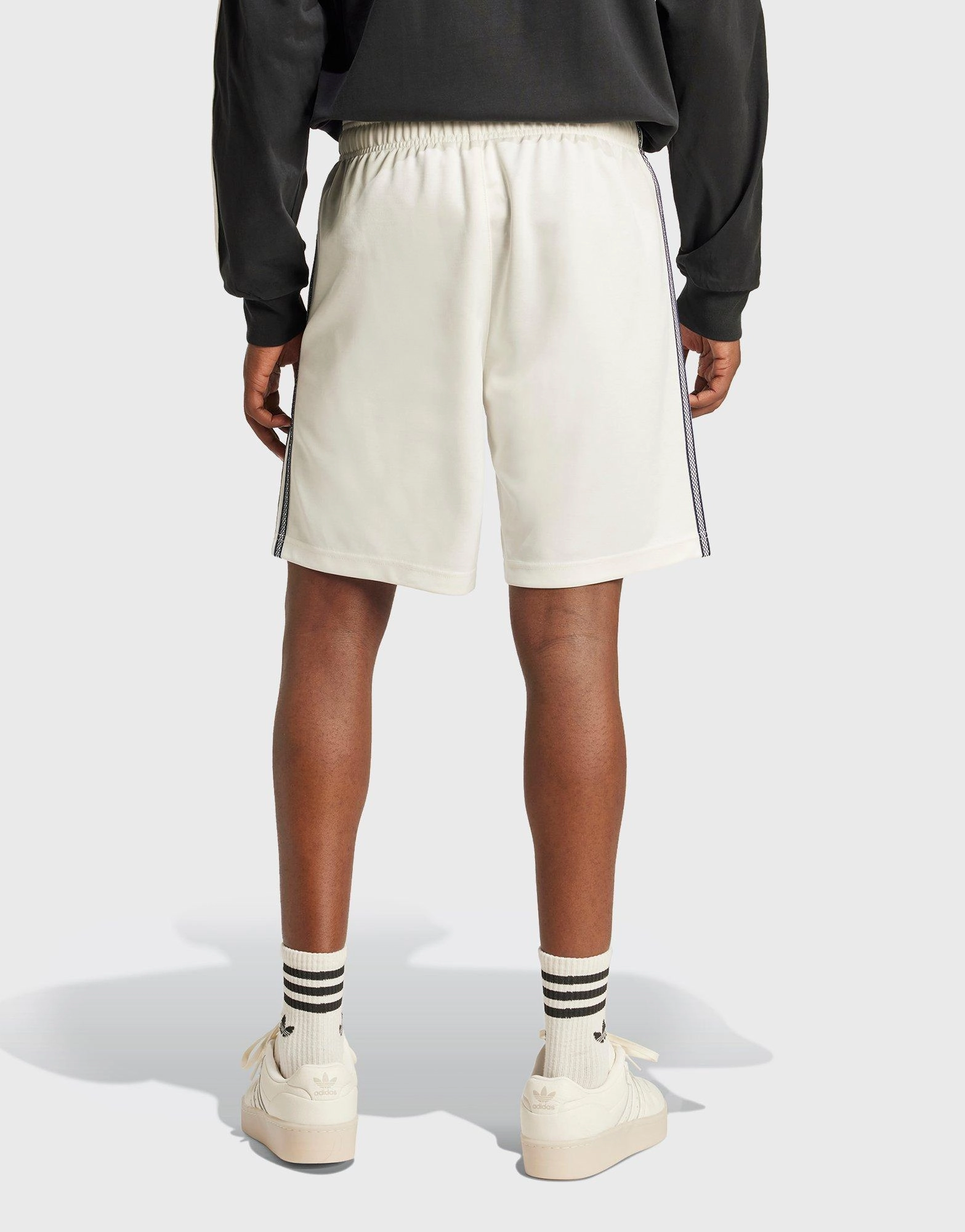 Essential Gear, Wear Reimagined, Clean Profile, Calm Aesthetic, Motion-Driven Wear, Progressive Feel, Style Built In