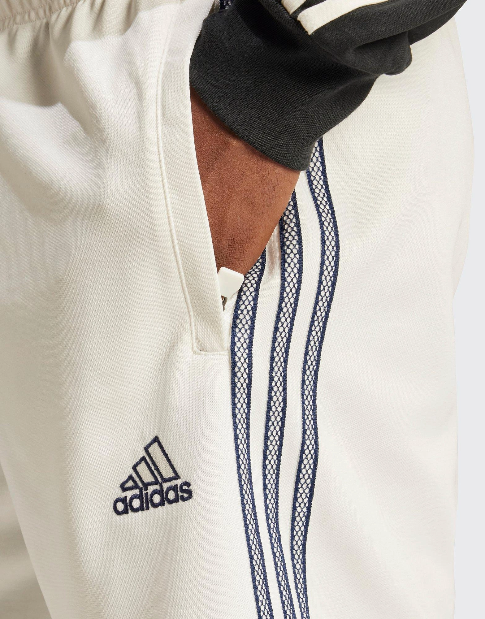 Elevate Your Routine, Form Plus Function, Premium Feel, Design-First, Optimized Rhythm, Reimagined Comfort