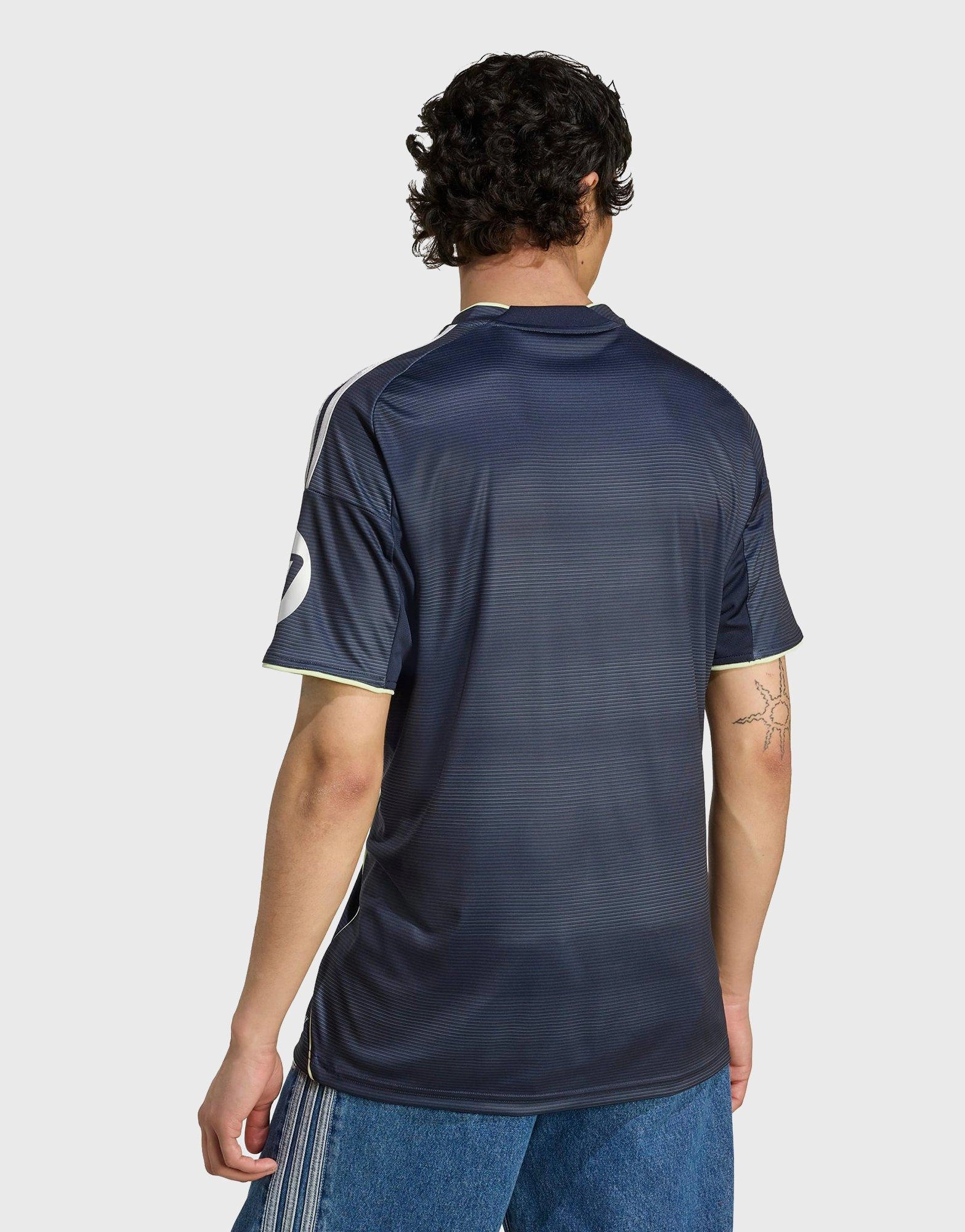 Curated For Motion, Daily-Ready, Your Core Layer, Form-Led, Wear The Moment, Make It Flow