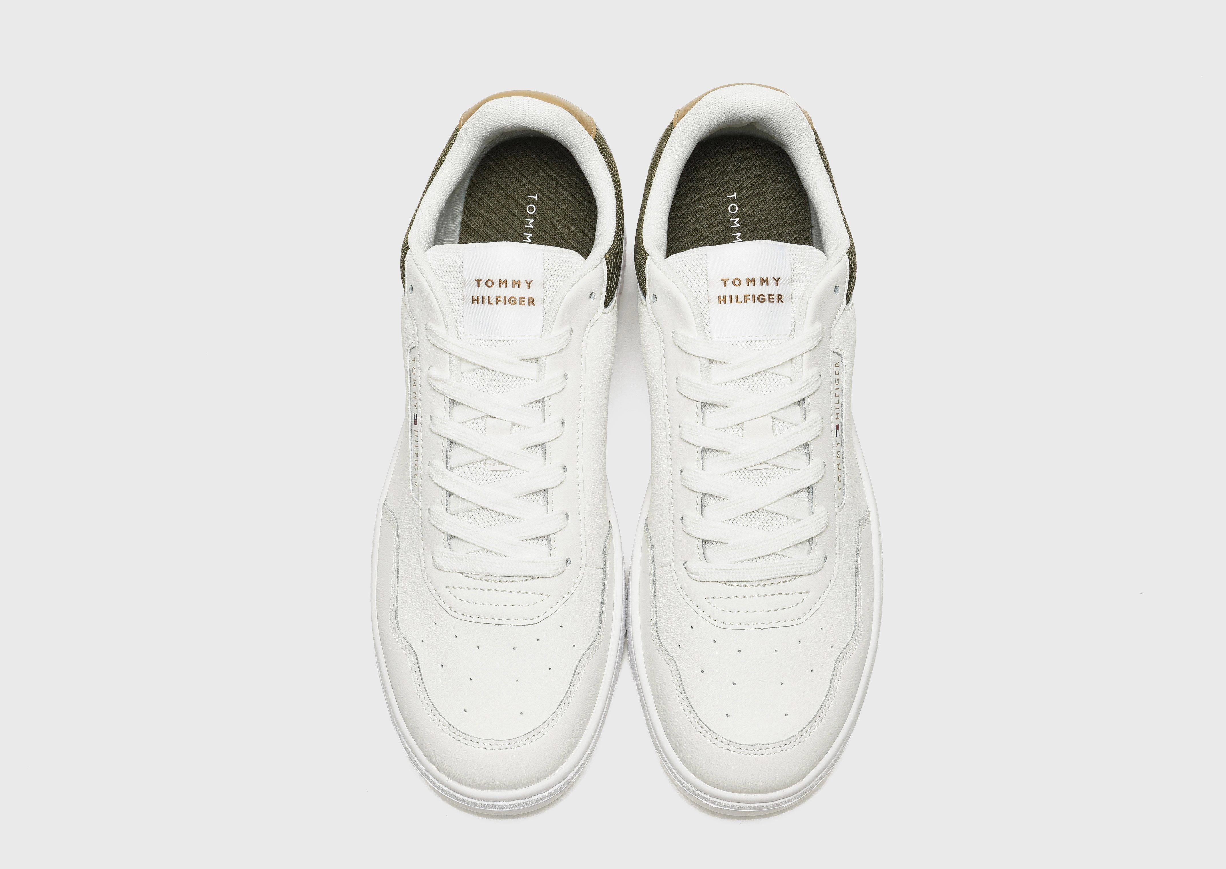 Breathe And Move, Everyday Ease, Subtle Impact, Streamlined Life, City-Proof, Clean Dailywear, Restless Fit