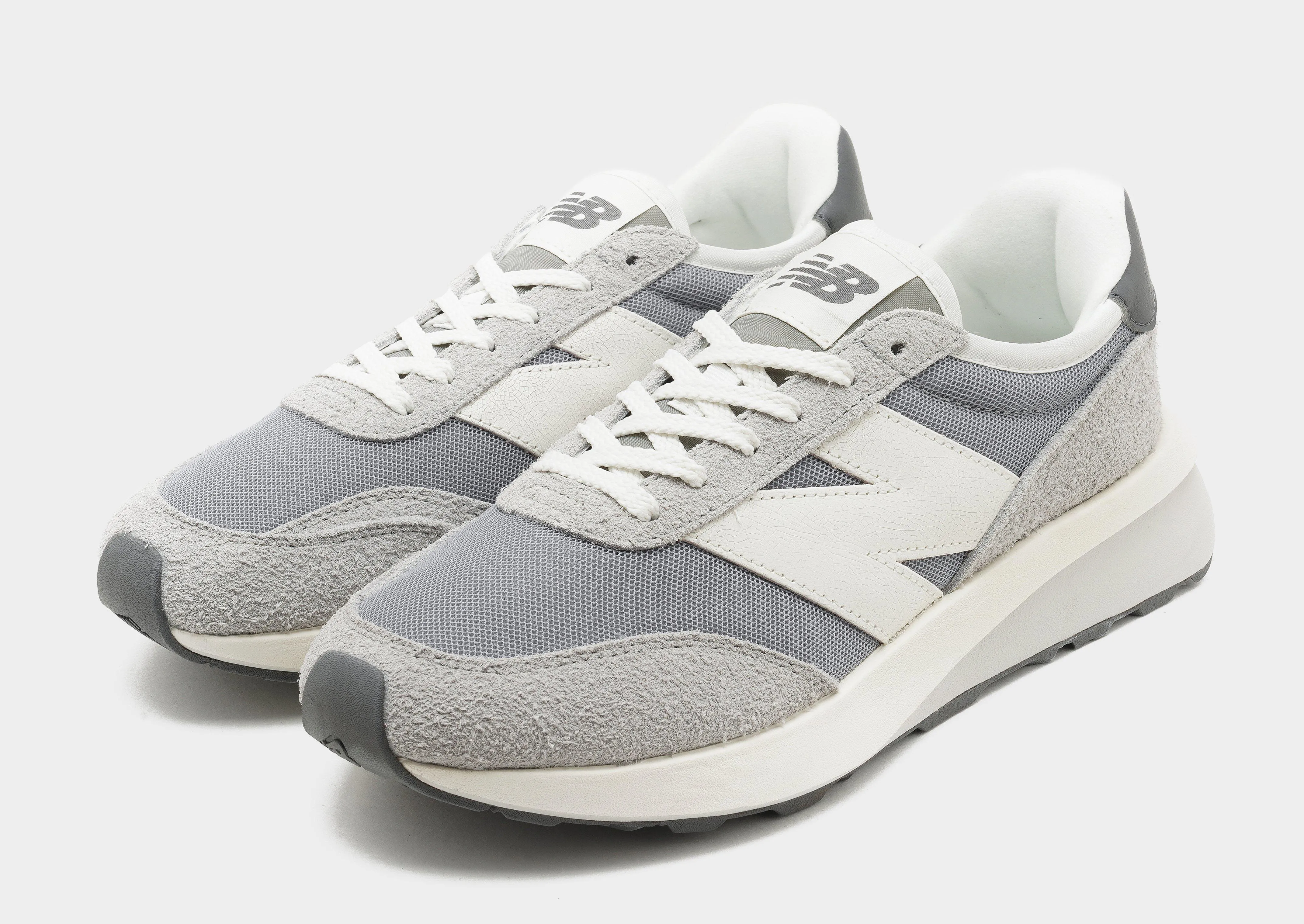 Engineered For Now, Subtle Tone, Urban Toolkit, Flow In Motion, Precision Layers, Streamlined Mobility, Make It Flow, Relaxed Core