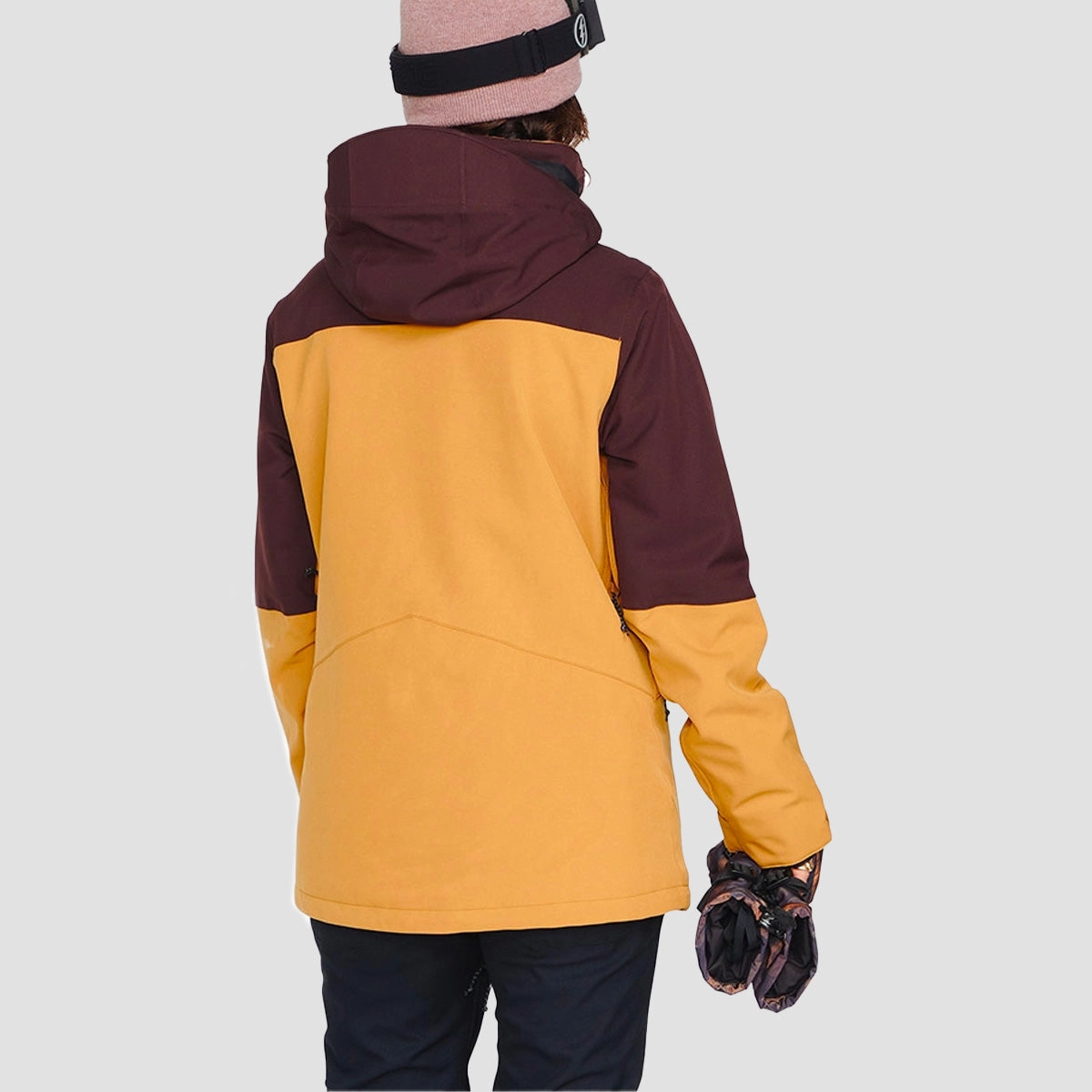 Universal Outfit, Redefined Casual, Adaptive Gear, Fit To Adapt, Bold Form, Go-Gear