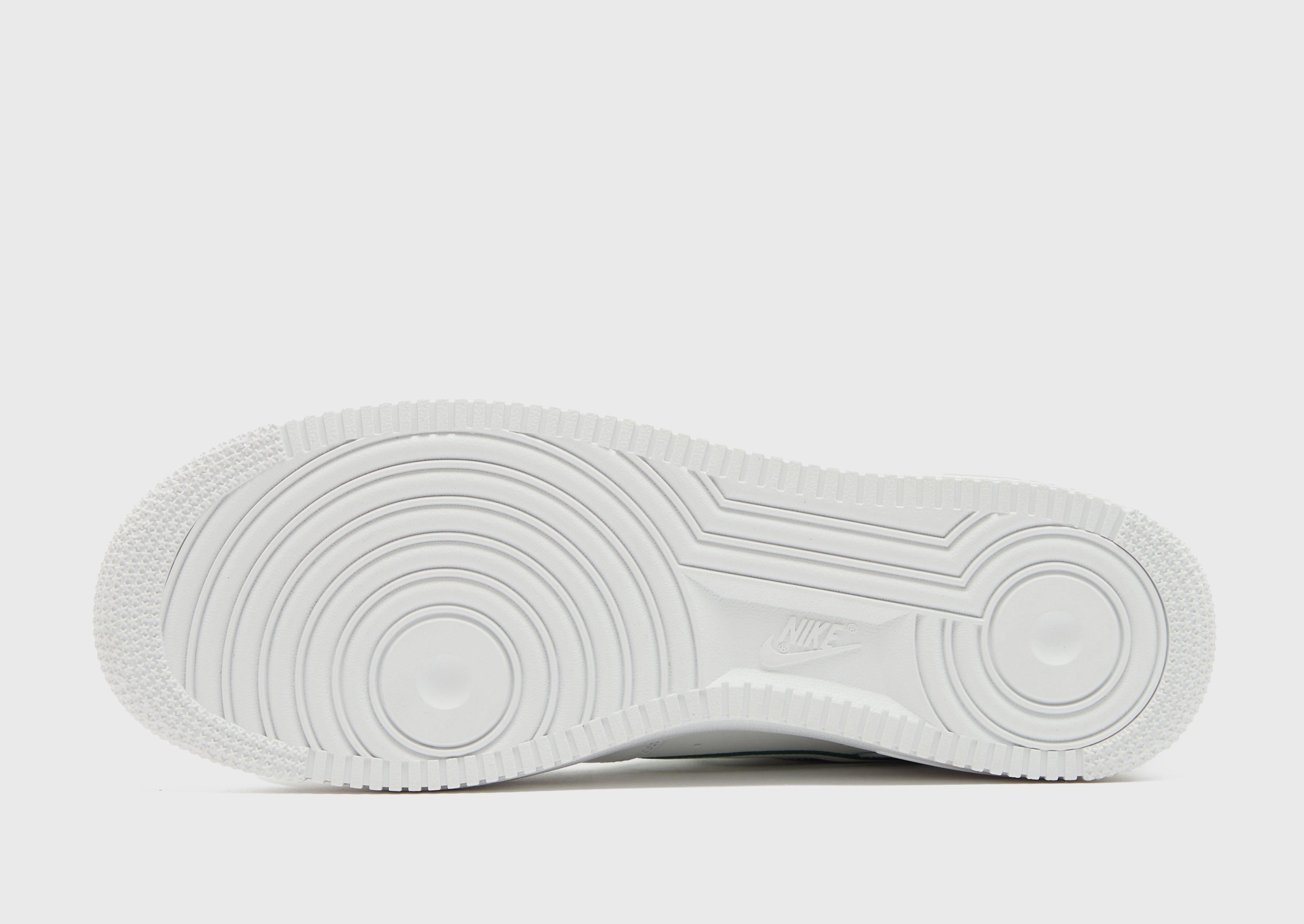 Quiet Statement, Lifestyle Direction, Everyday Comfort, Elevated Minimal, Tone-Driven, Minimal Mood, Ready To Flex, Layer Smart