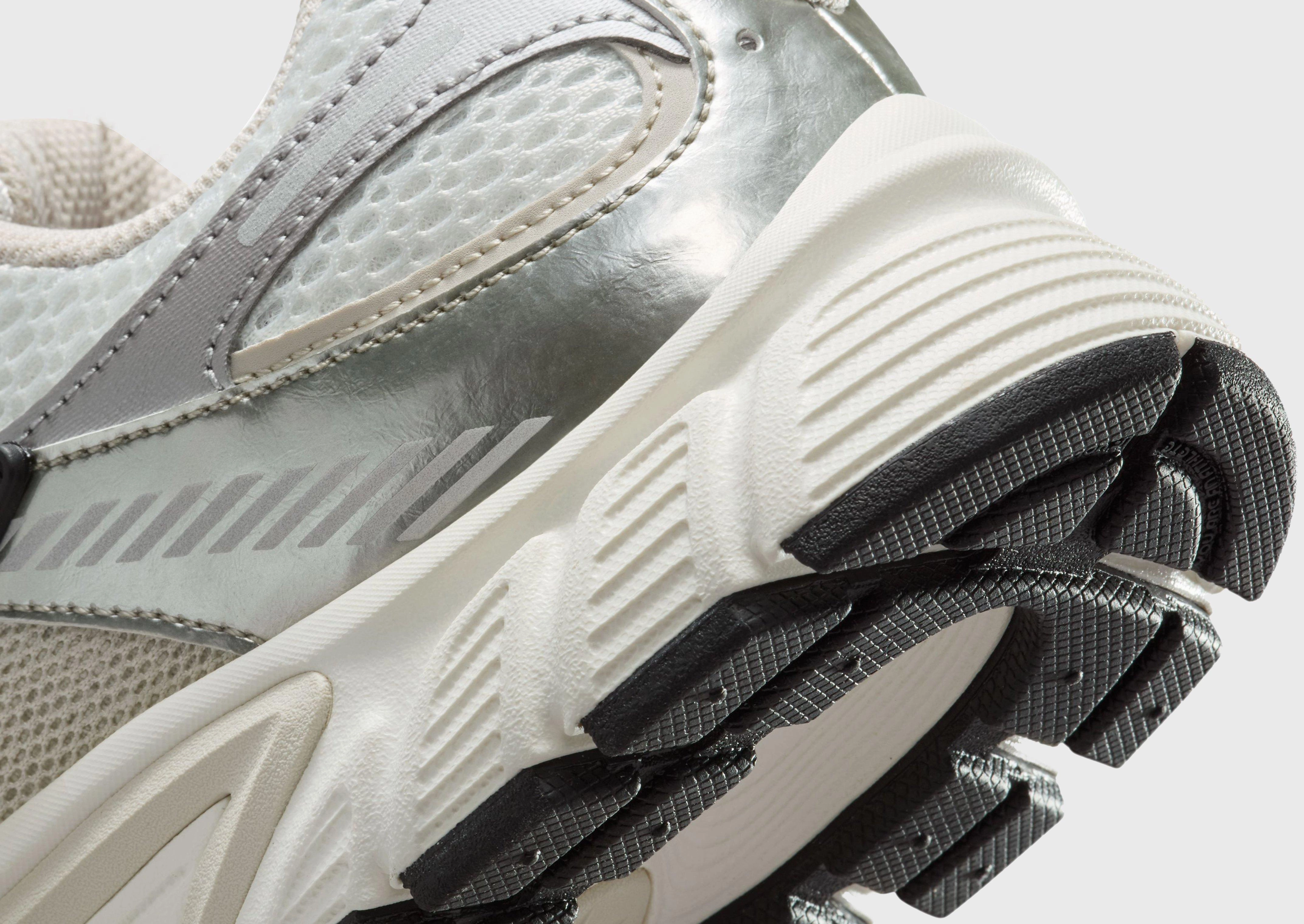 Lifestyle Energy, Form And Motion, Forward Function, Express In Ease, Subtle Style Gear