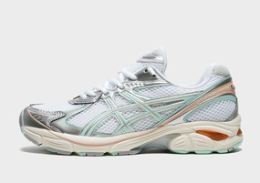 Dayflow Gear, Day-To-Night Fit, Seasonless Drop, Go With Flow, Move And Live