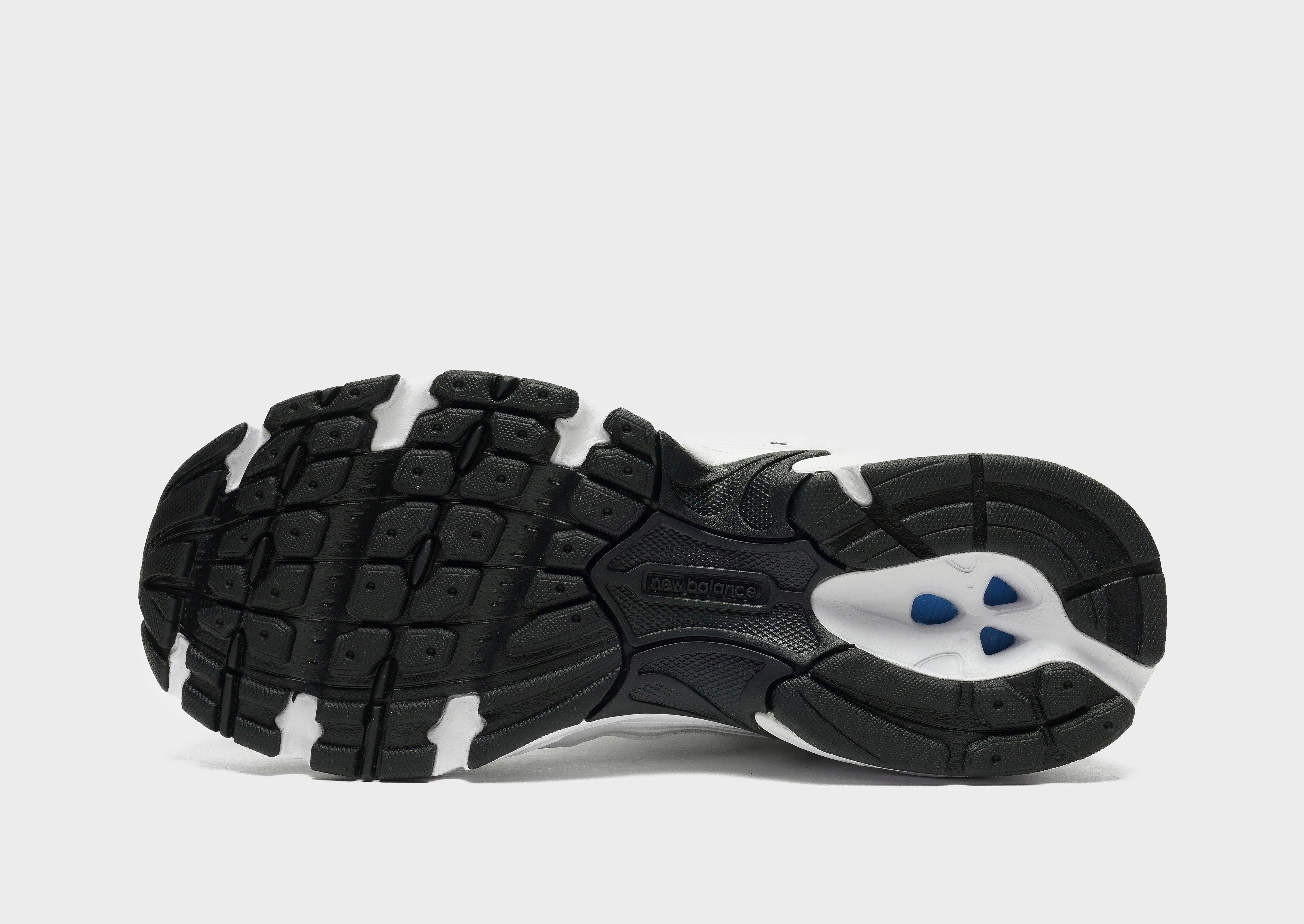 Design Under Control, Engineered Profile, Core Pulse, Streamline Your Day, Flowwear, Dynamic Balance, Refined Looks