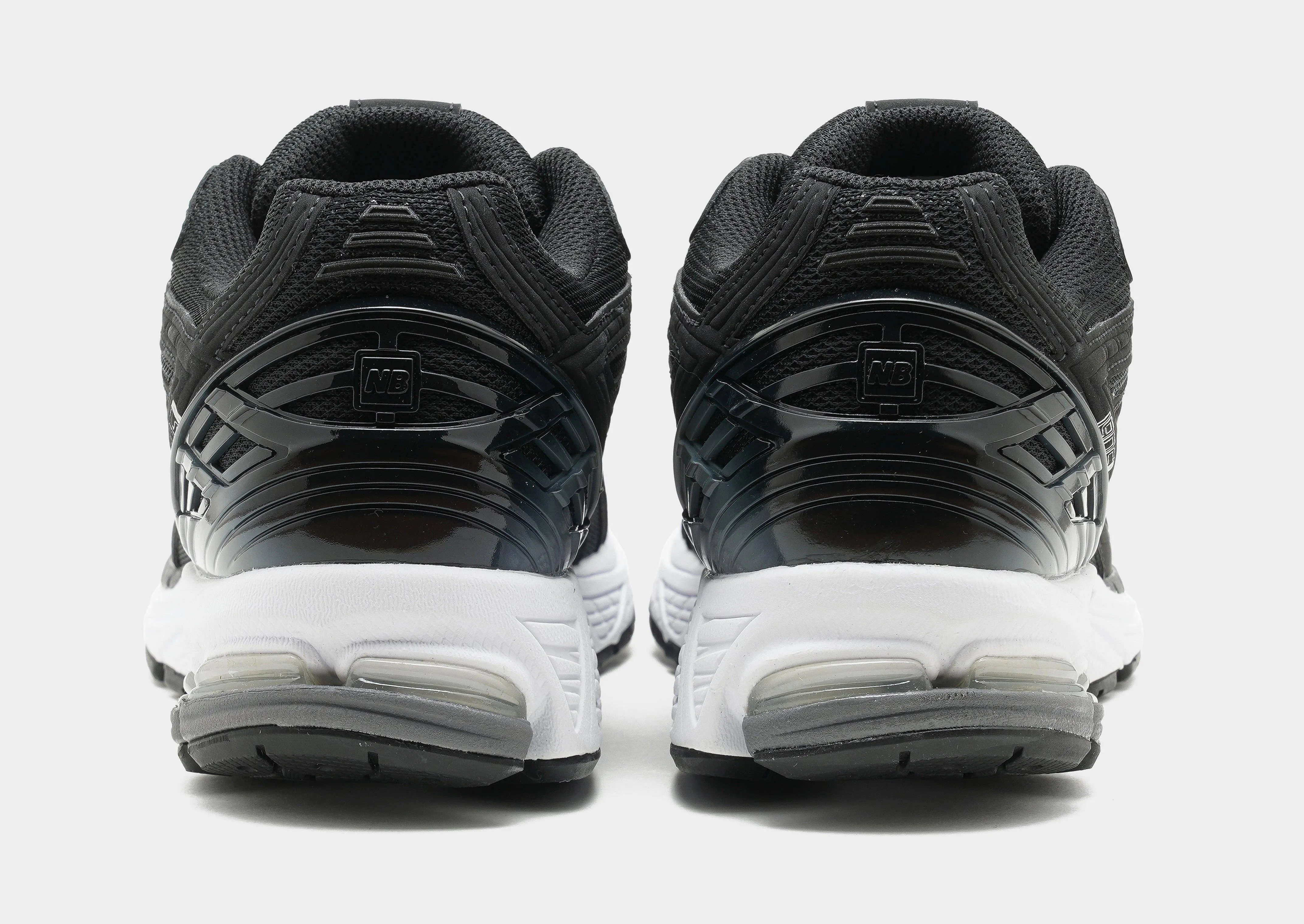 Change-Ready, Crafted To Wear, Calm Aesthetic, Core Style System, Refined Minimalism, Smooth Silhouettes, Daily Shift