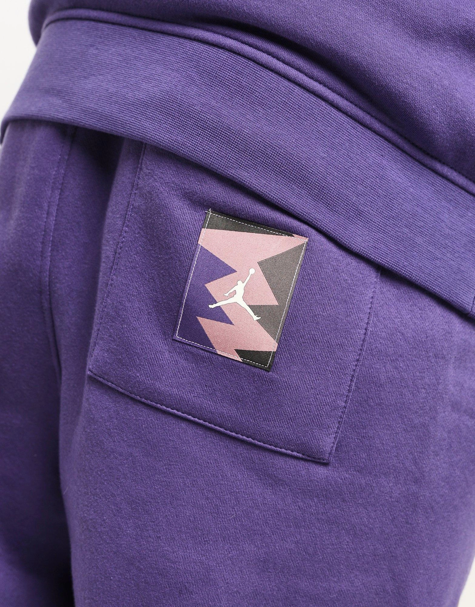 Everyday Innovation, Neutral Layers, Everyday Function, Bold Looks, Layer-Easy, Refined Balance, Movement Readywear, City-Form