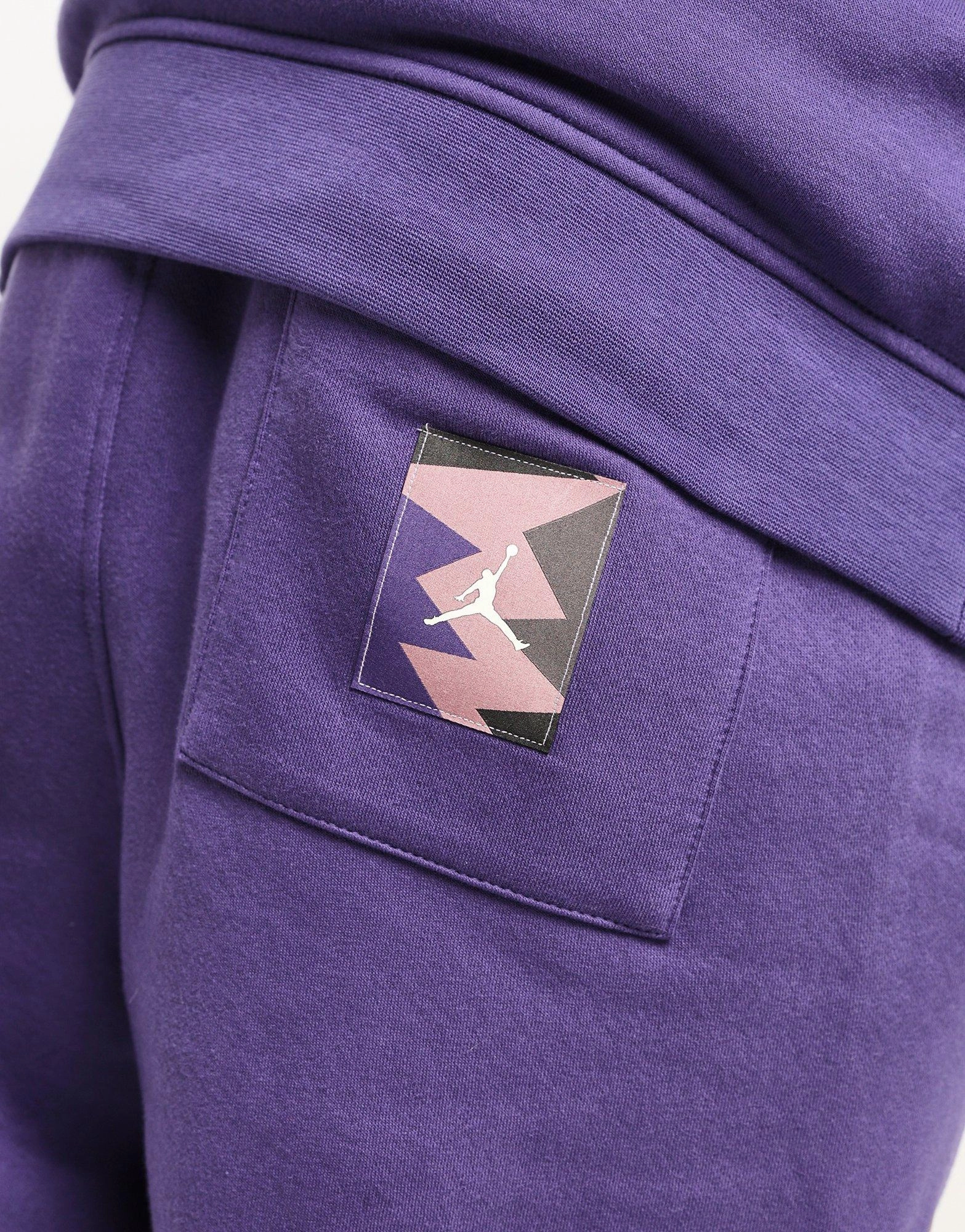 Inspired Layerwear, Active-Inspired, Your Daily Layer, Seasonless Energy, The New Essential, Streamlined Edge, Fresh Expression, Versatility Gear