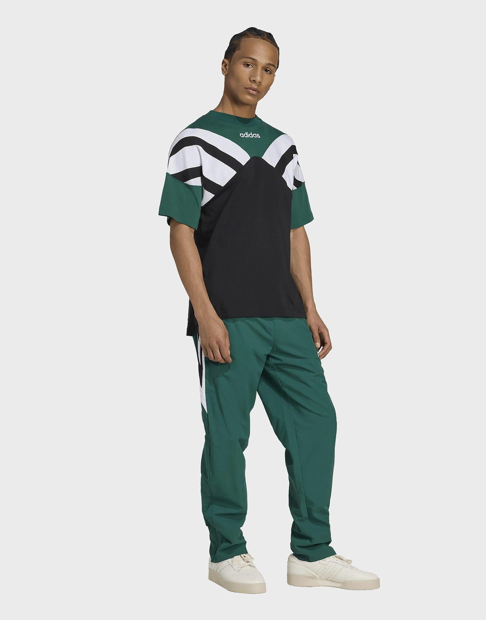 Quiet City Style, Modern Rhythm, Shift-Mode, Versatile Gear, Essence Wear, Clean Aesthetic