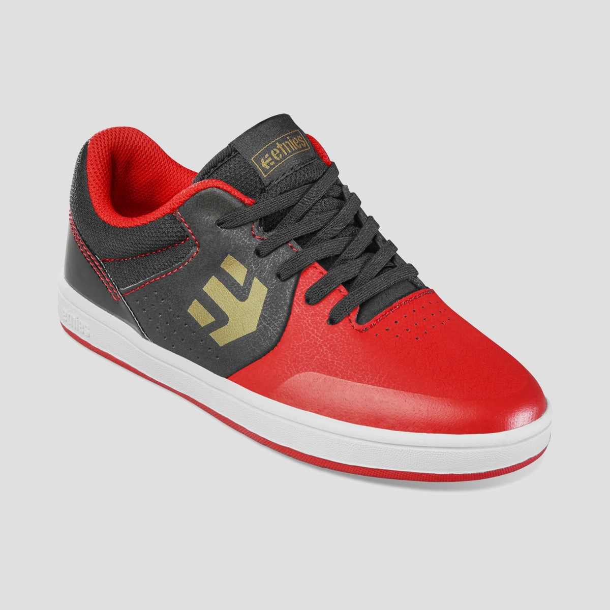 Urban Inspired, Cool Tones, Form-Light Fit, Mindful Motion, Refined And Raw, Versatile Future