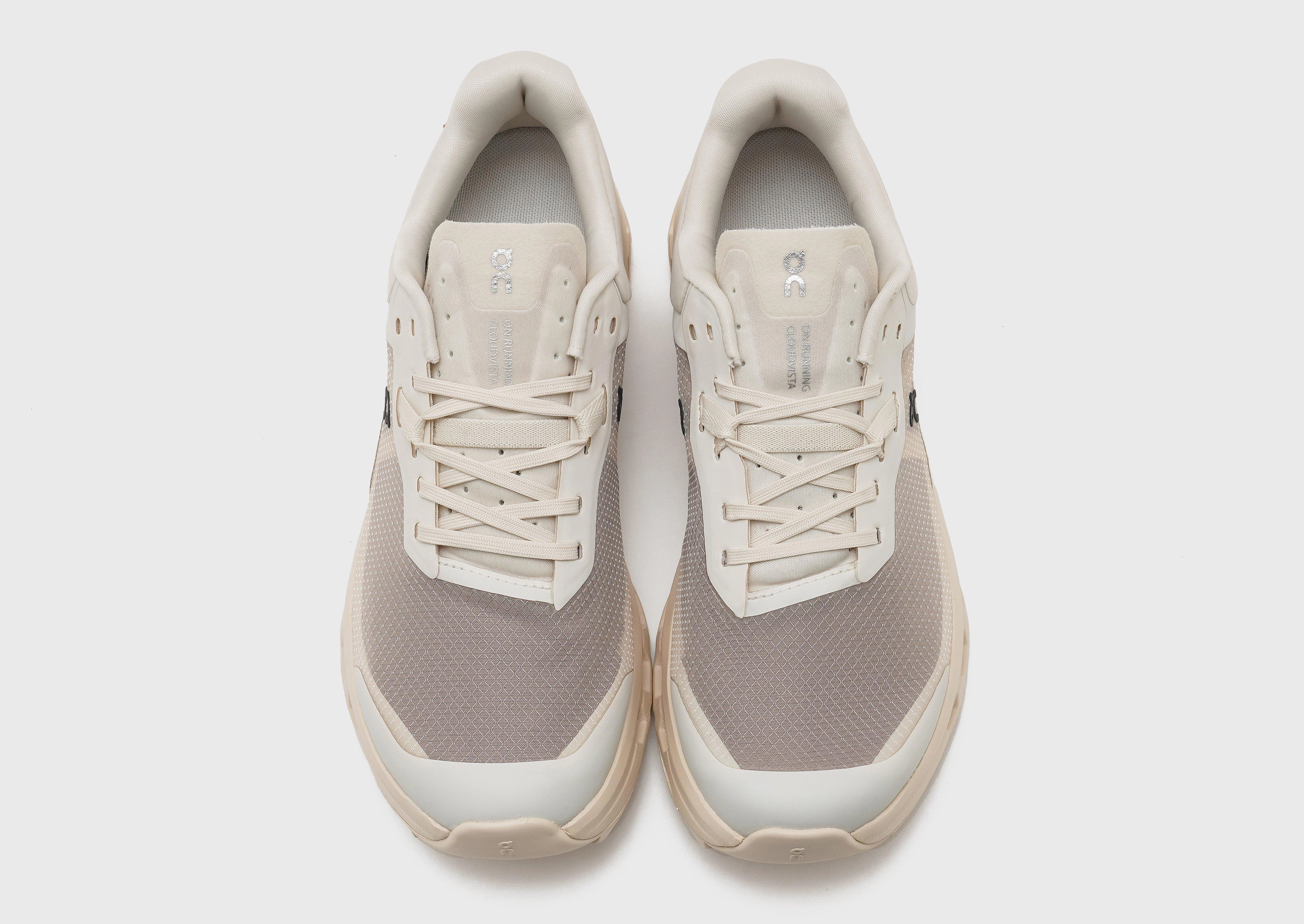 Smart Casual Core, Soft-Fit System, Daily Vibe, Minimal Details, Pulse Of The City, Comfort Zone, Minimal Movement, Restless Fit